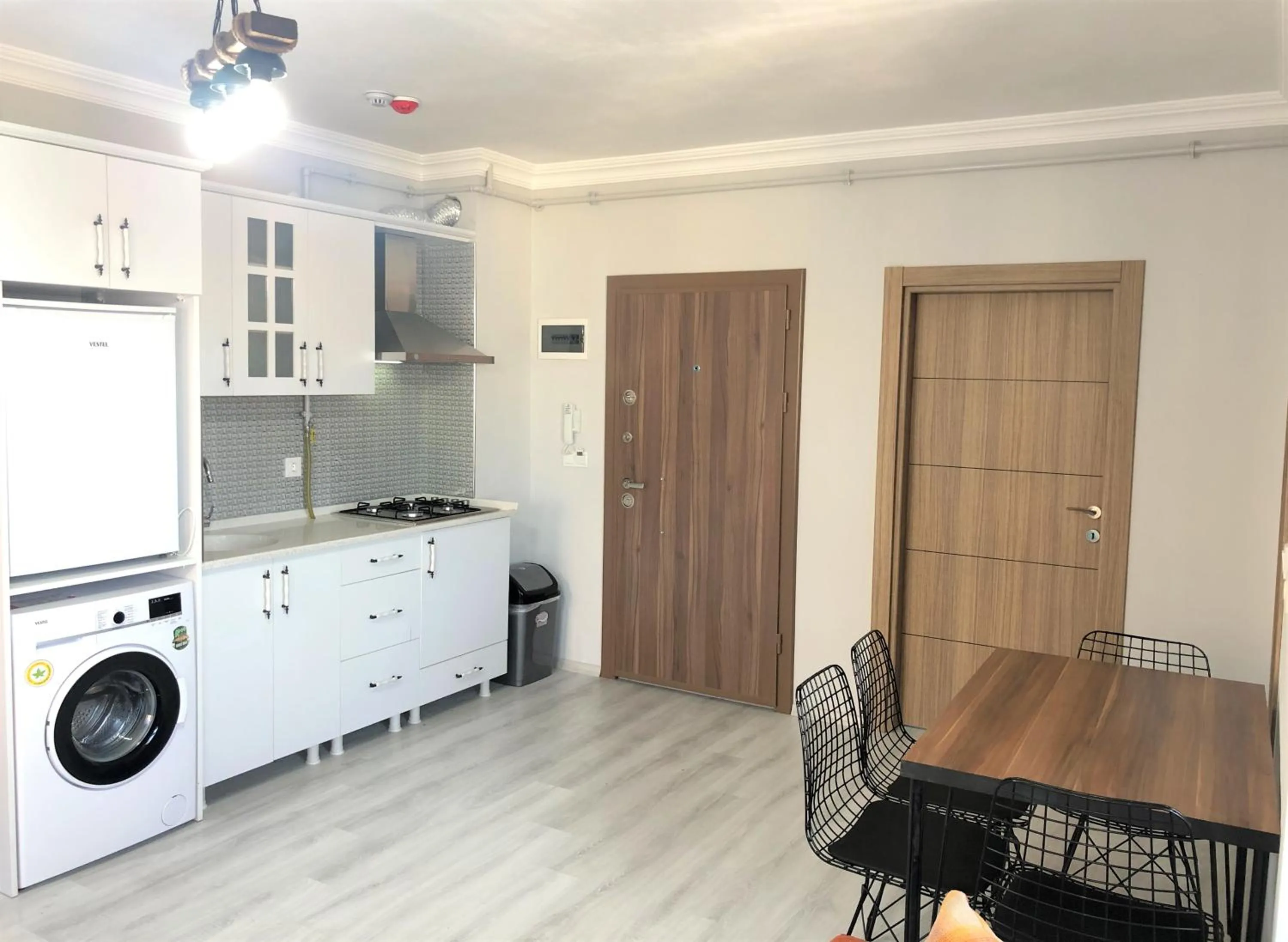 Kitchen or kitchenette in Cerrahpasa Apart Hotel