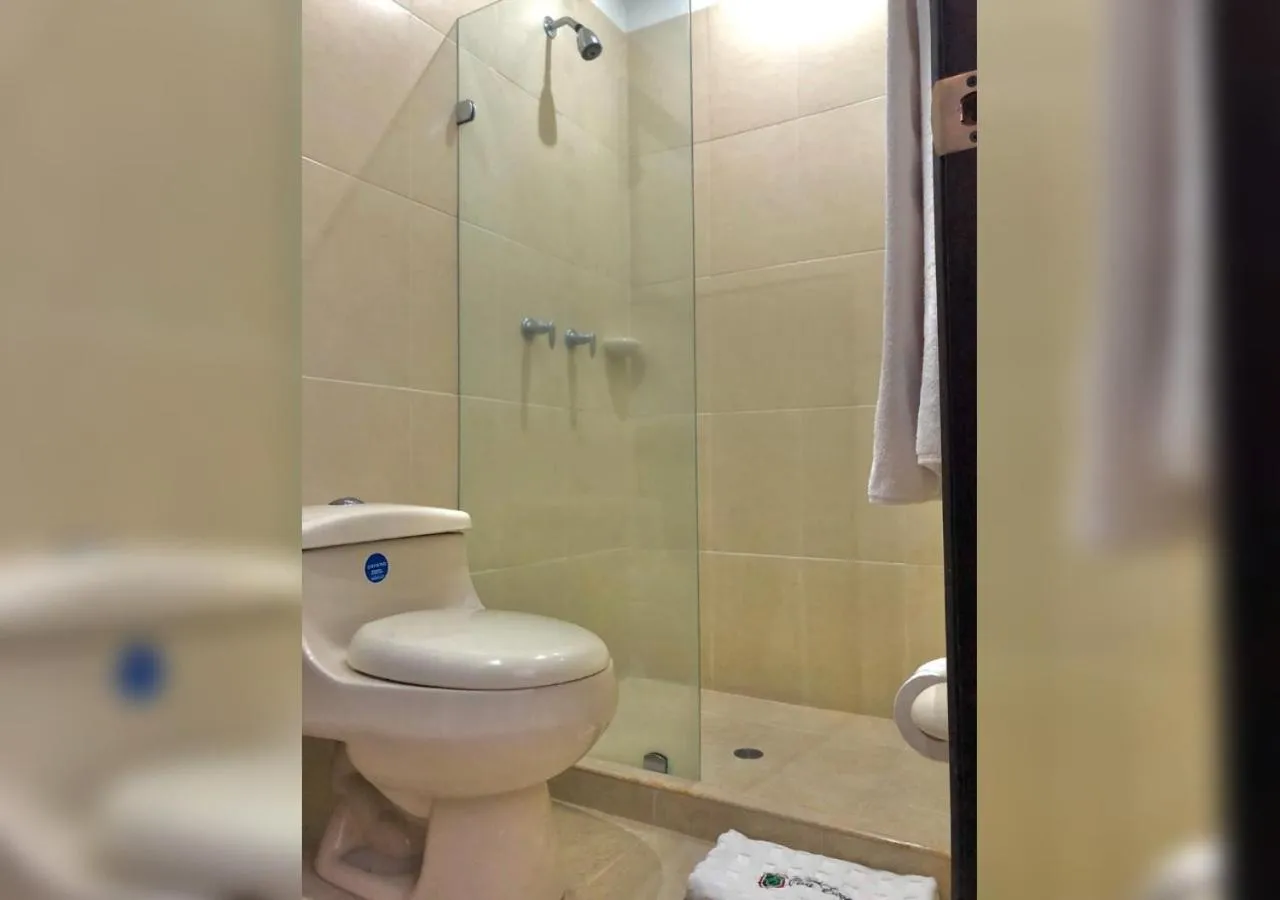 Bathroom in Casa Escobar Buga