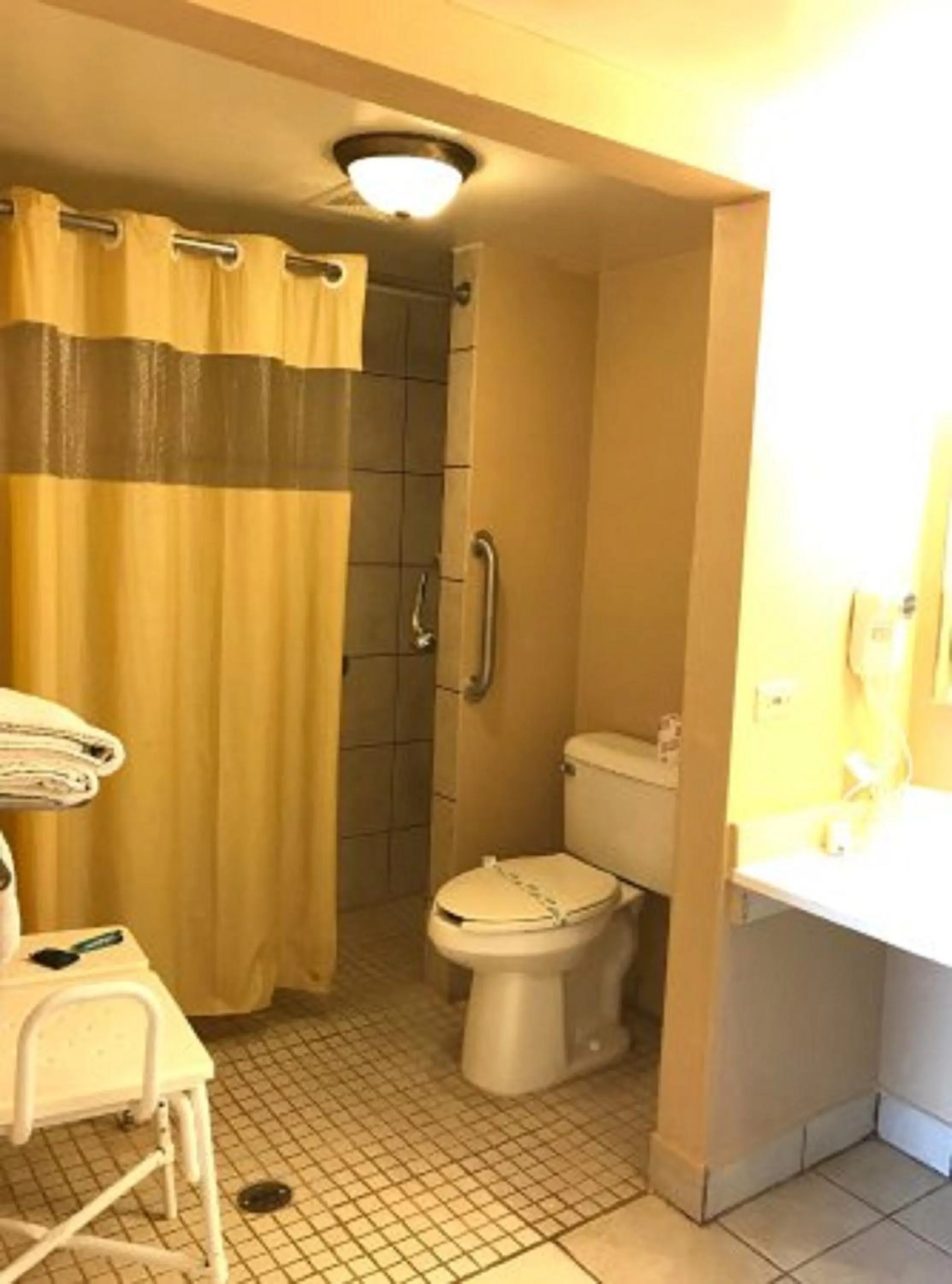 Bathroom in Fairbridge Inn Express - Barrington