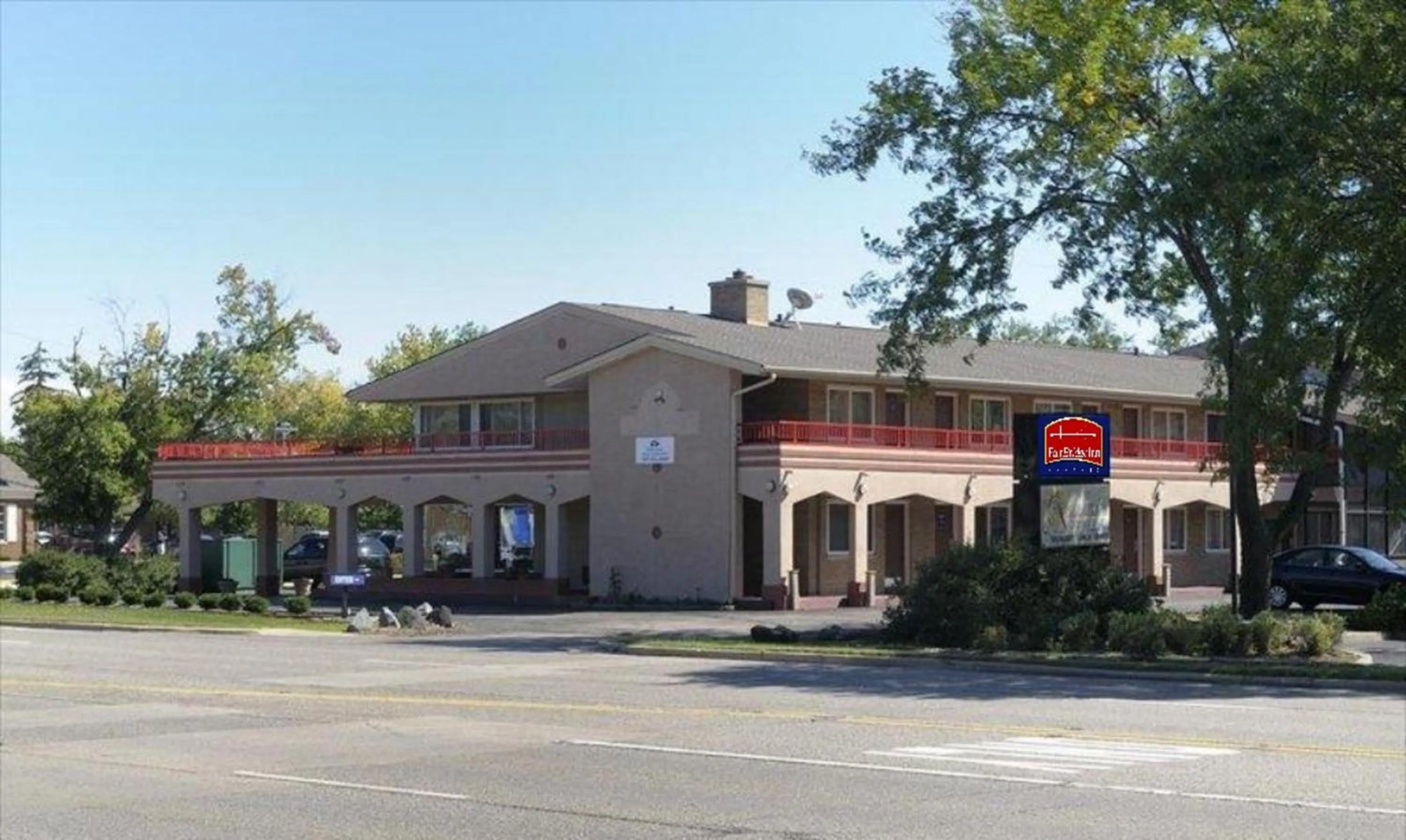 Property building in Fairbridge Inn Express - Barrington