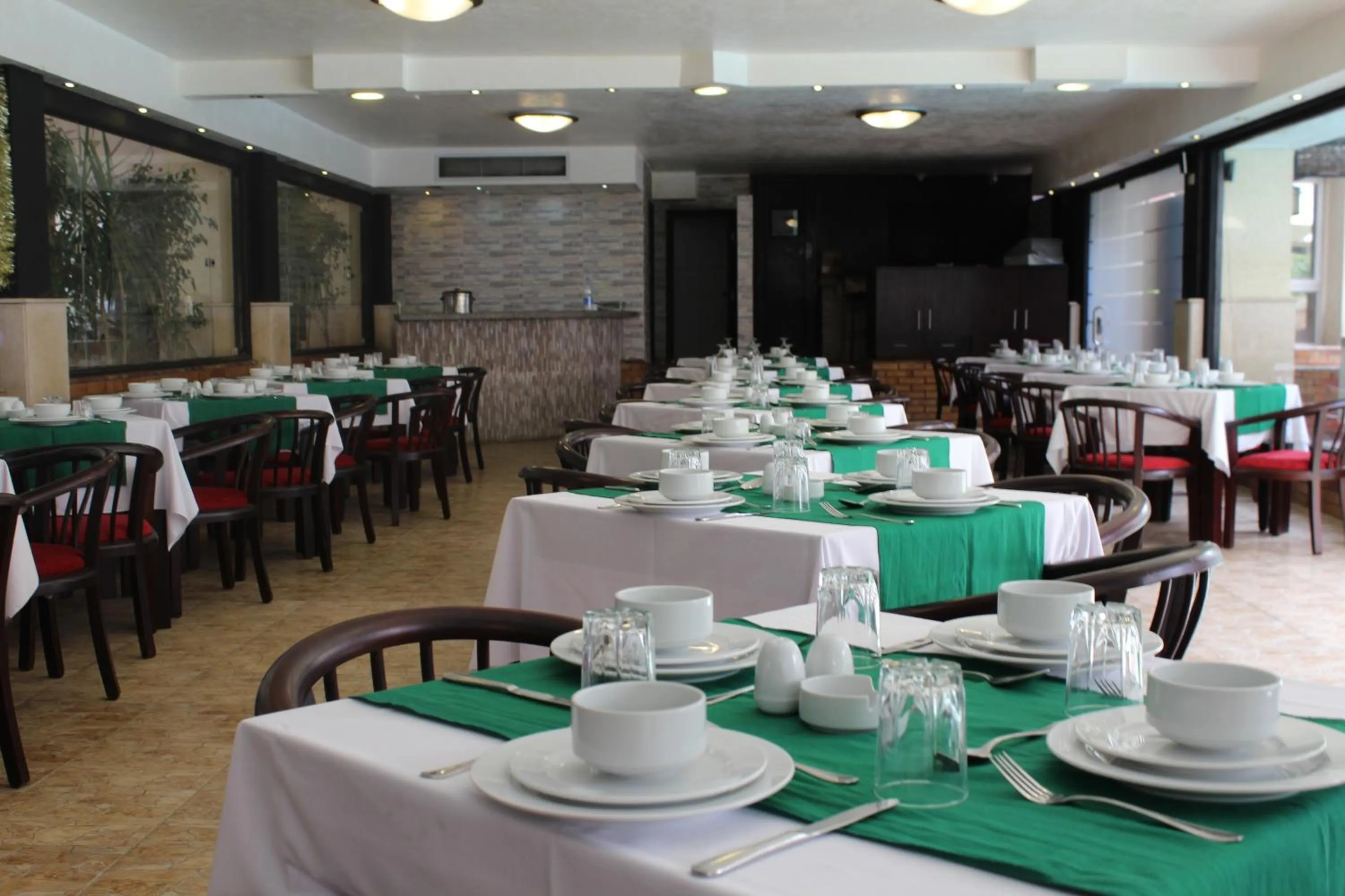 Restaurant/places to eat in Monte Cairo Serviced Apartments