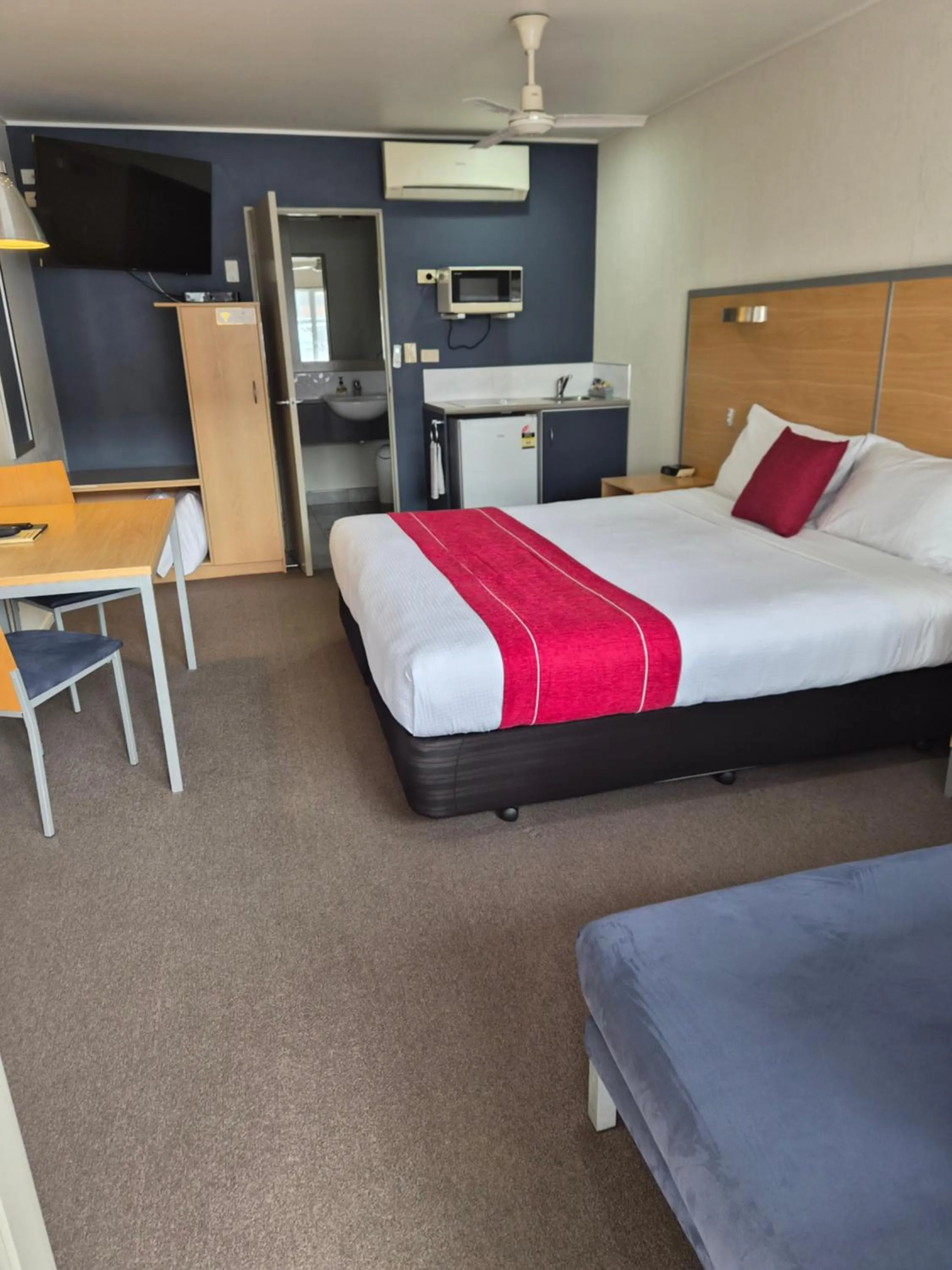 Bed in Landmark Manor