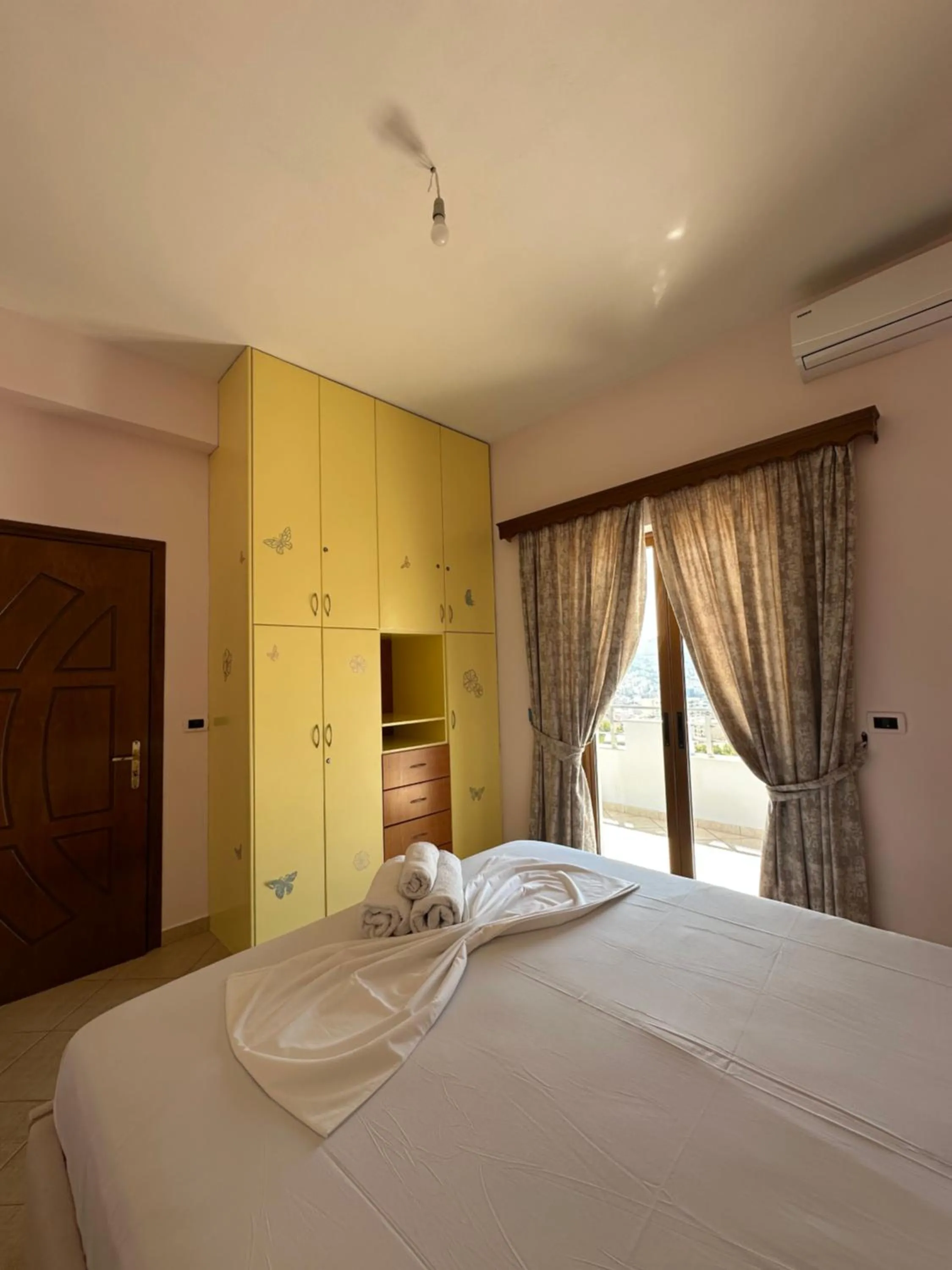 Rama Apartments
