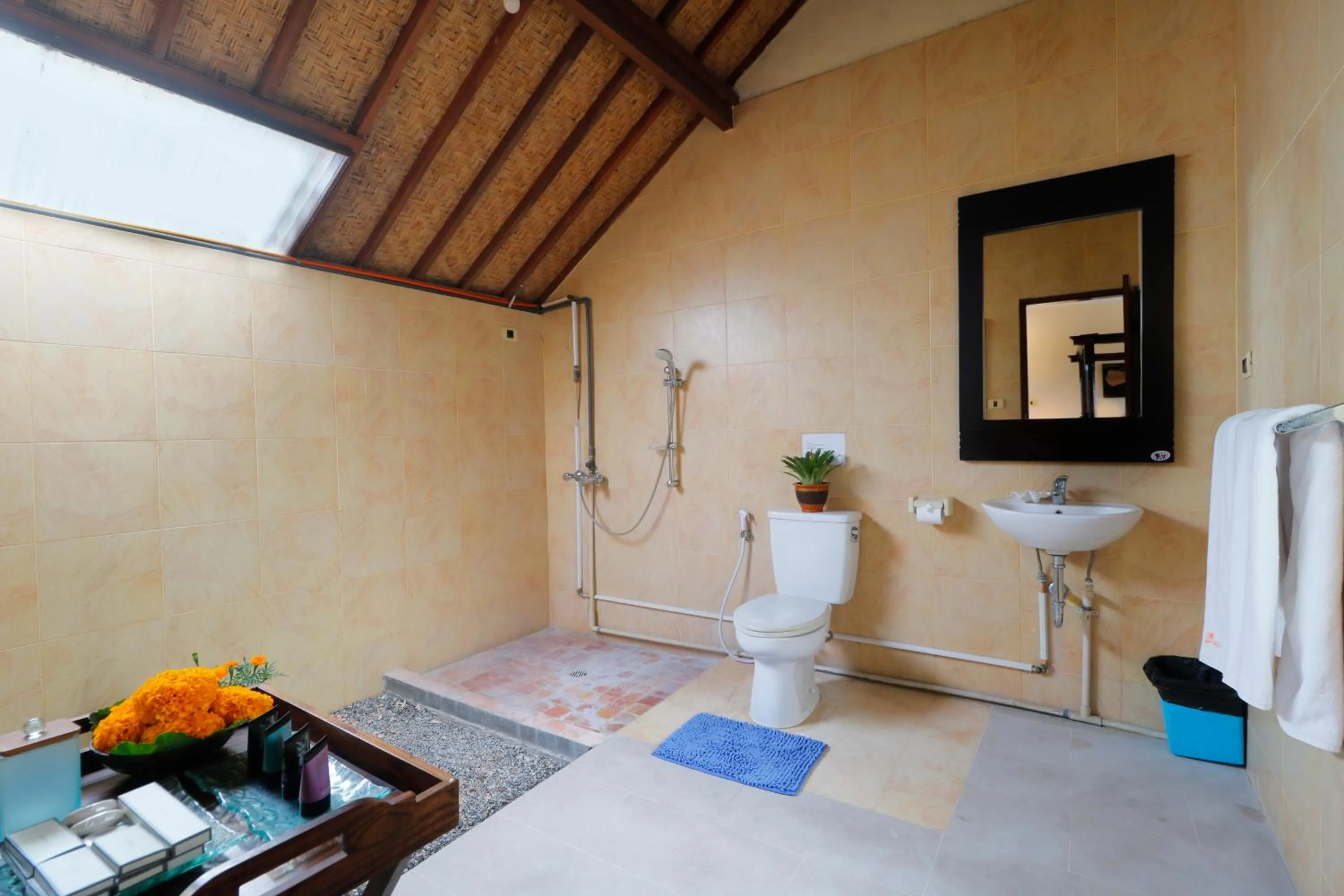 Bathroom in Heliconia Villa