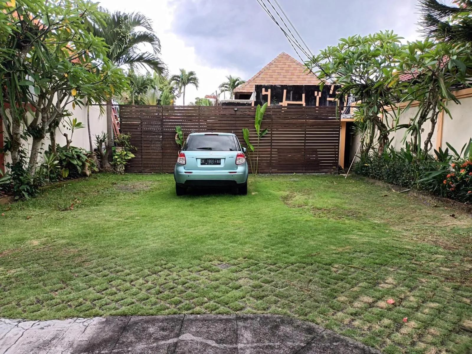 Parking in Heliconia Villa