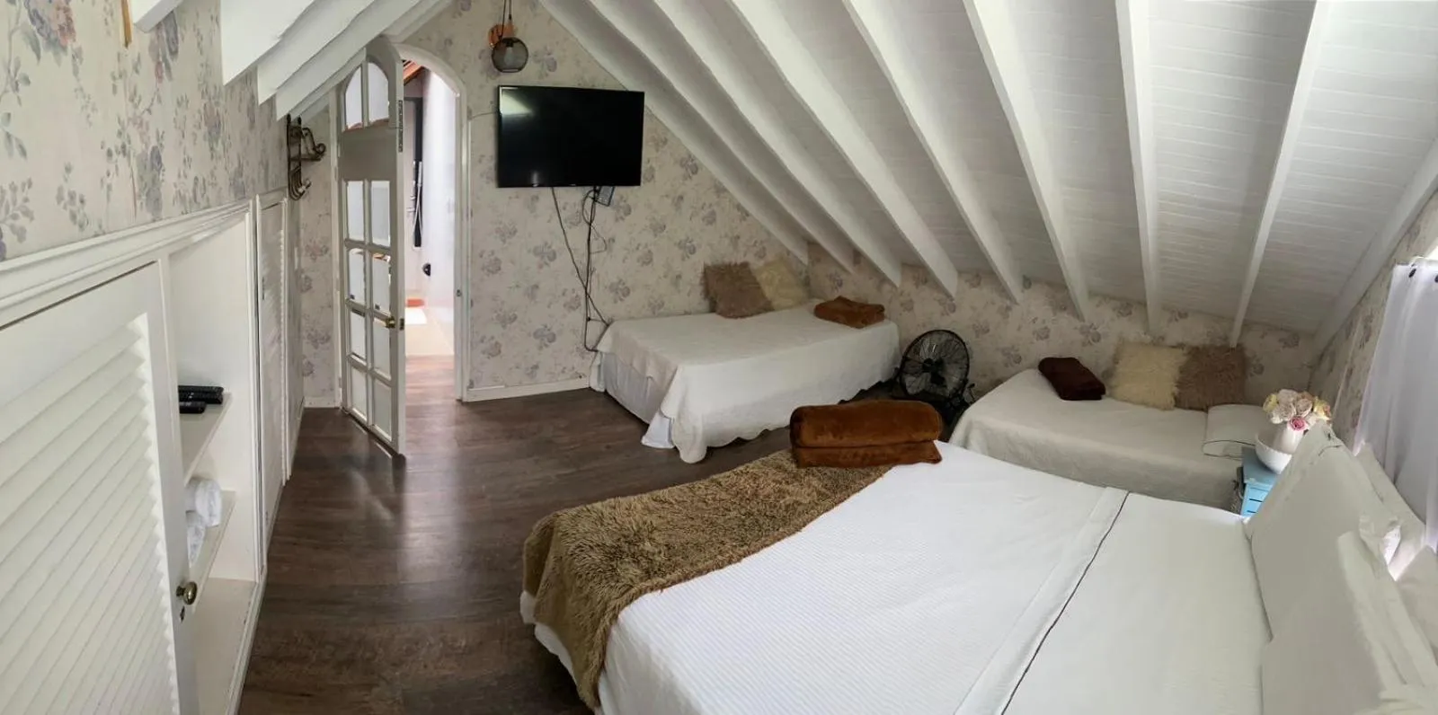 Bed in Hotel Casa Madero