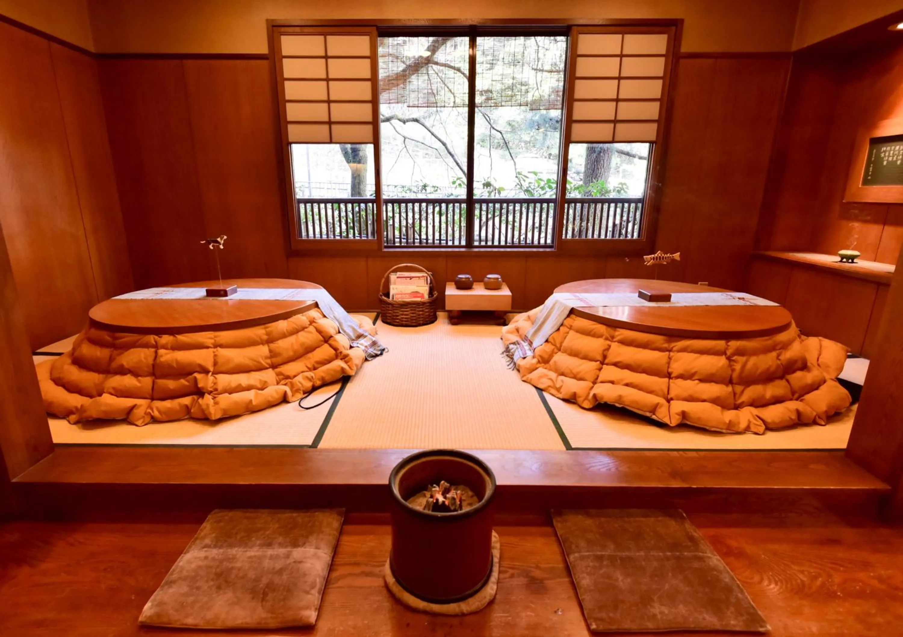 Lobby or reception, Bed in Arima Onsen Tocen Goshobo