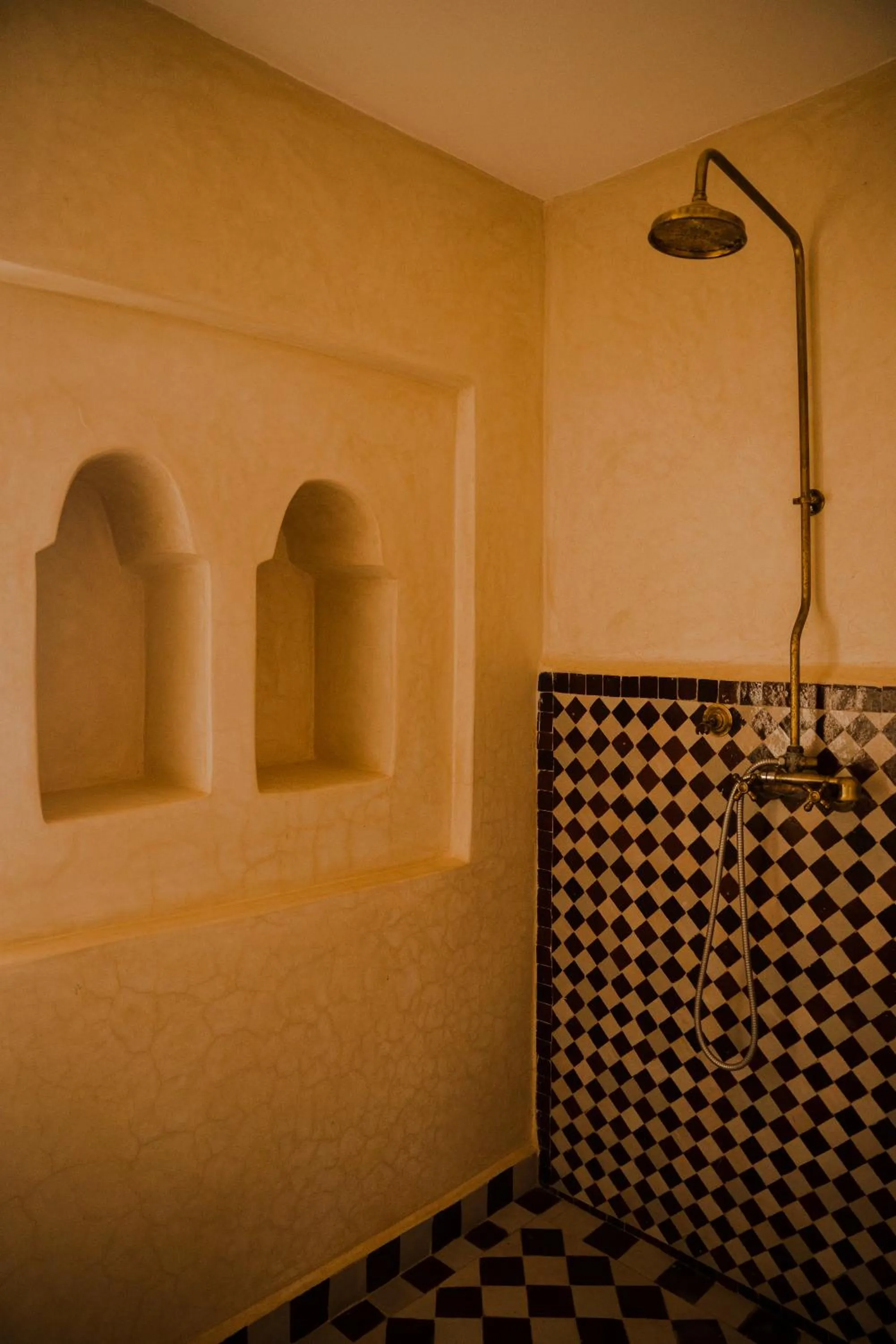 Bathroom in RiadSuerteloca Merzouga