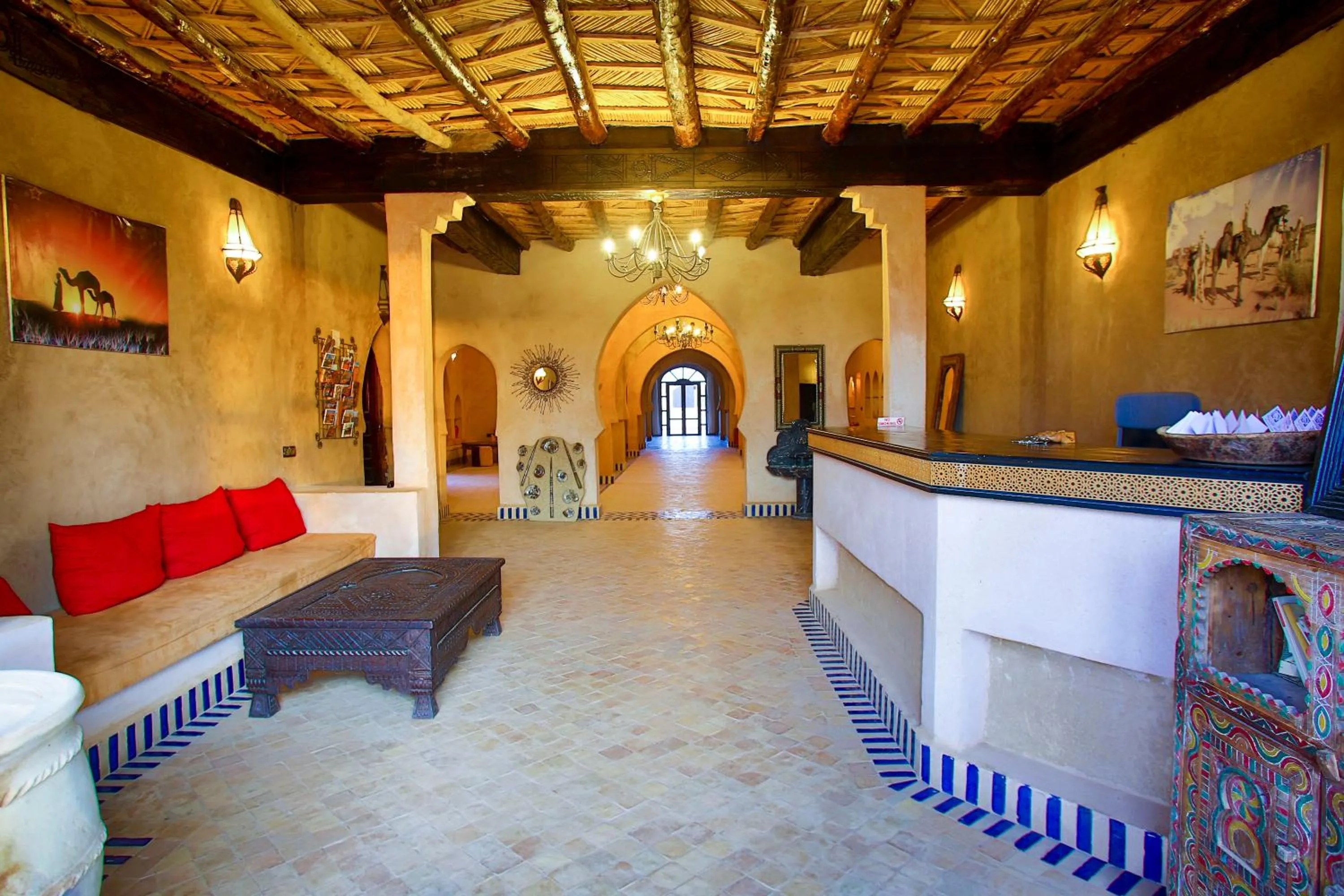 Lobby or reception in RiadSuerteloca Merzouga
