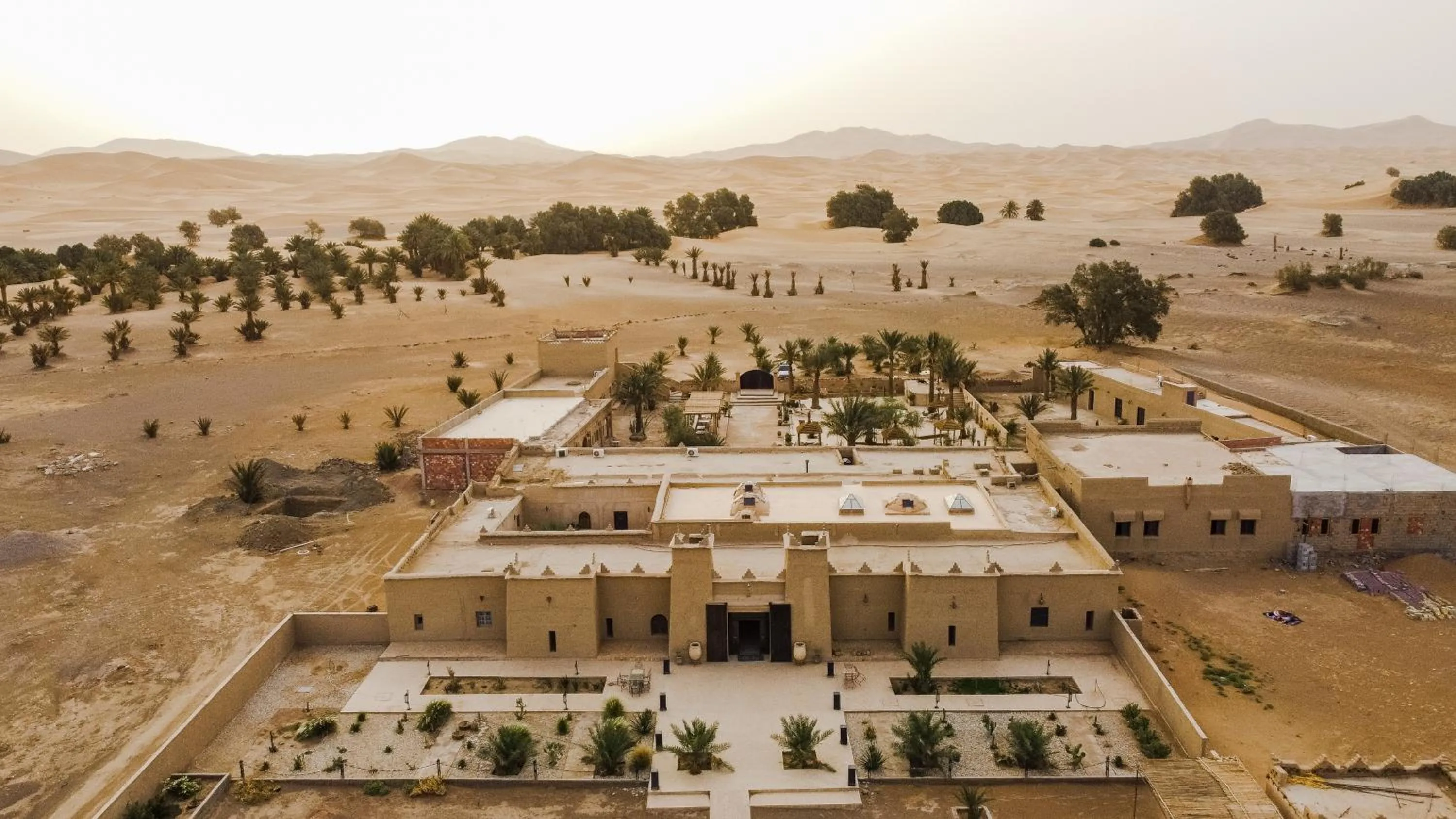 Bird's eye view in RiadSuerteloca Merzouga
