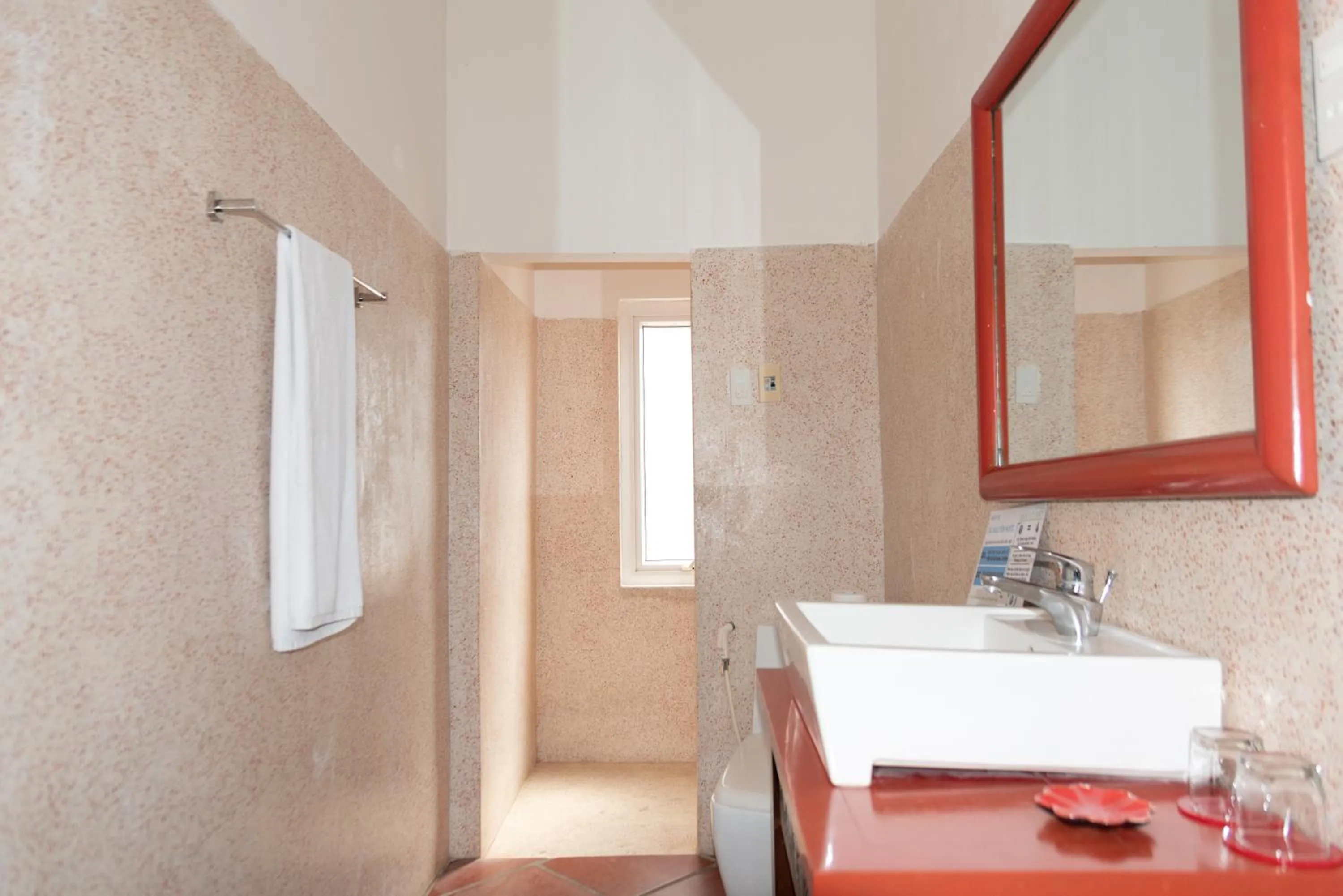 Shower in Full Moon Village Resort