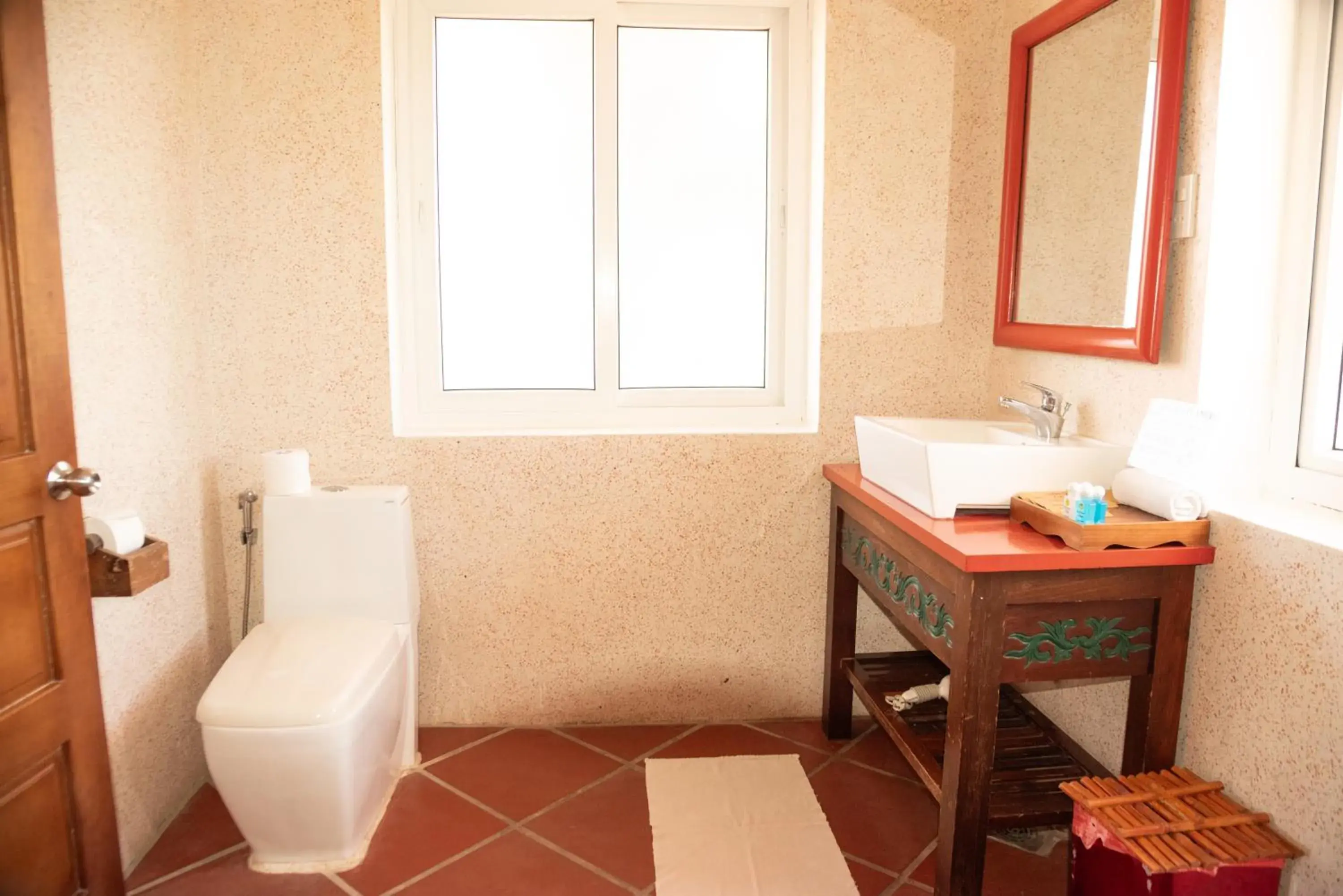 Three-Bedroom Villa with Jacuzzi in Full Moon Village Resort Three-Bedroom Villa with Jacuzzi in Full Moon Village Resort