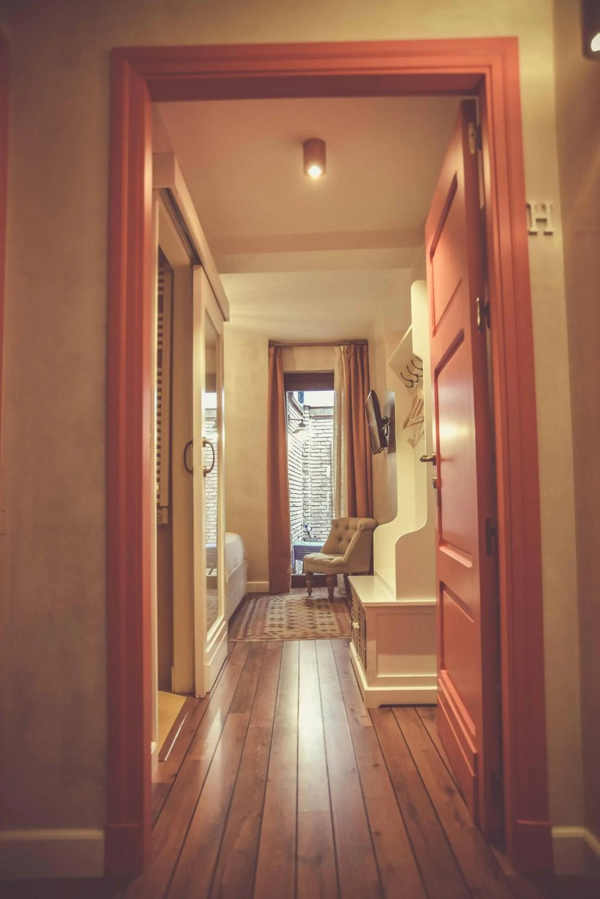 Photo of the whole room in Boabdil Guesthouse