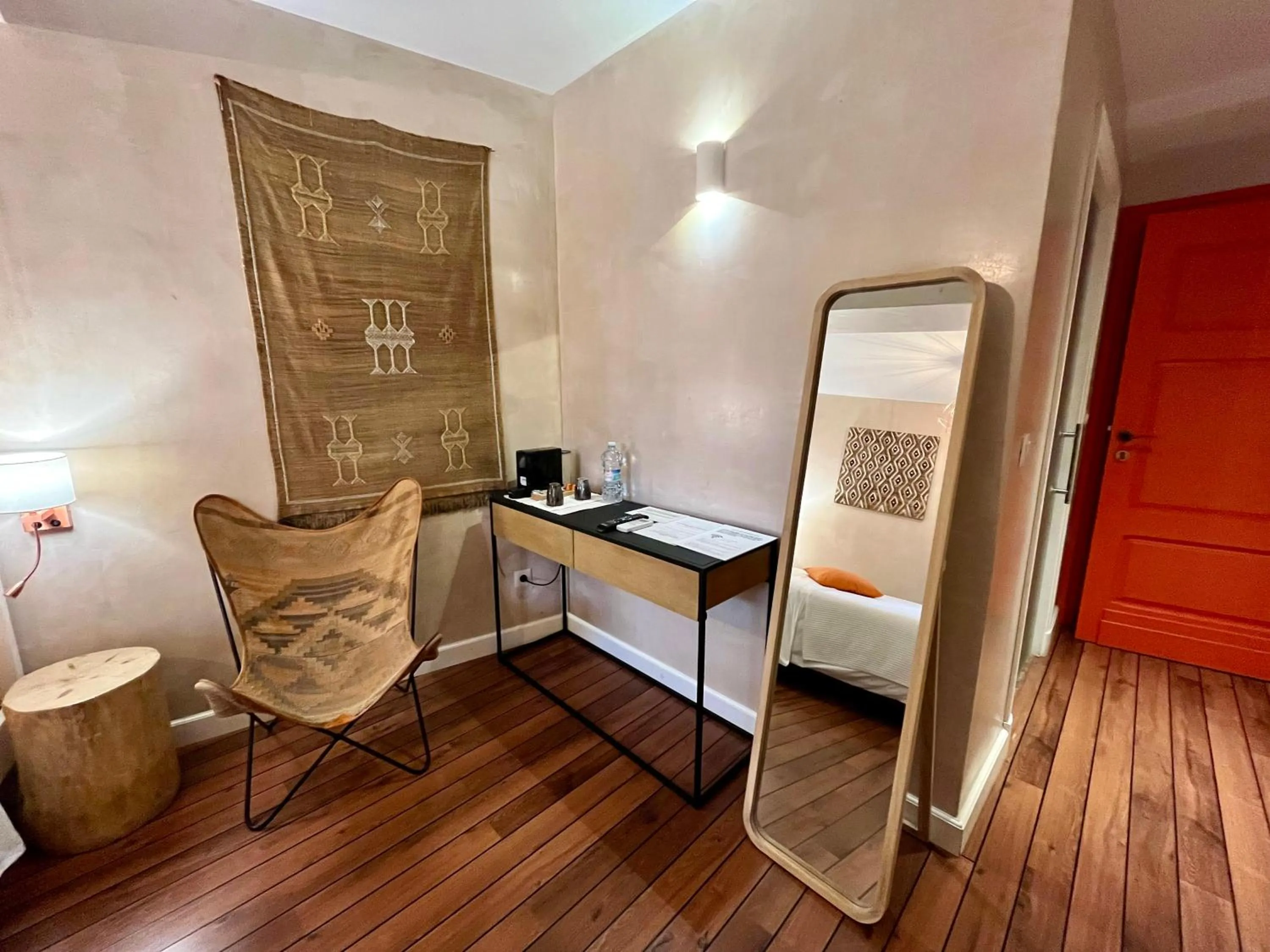 Photo of the whole room in Boabdil Guesthouse