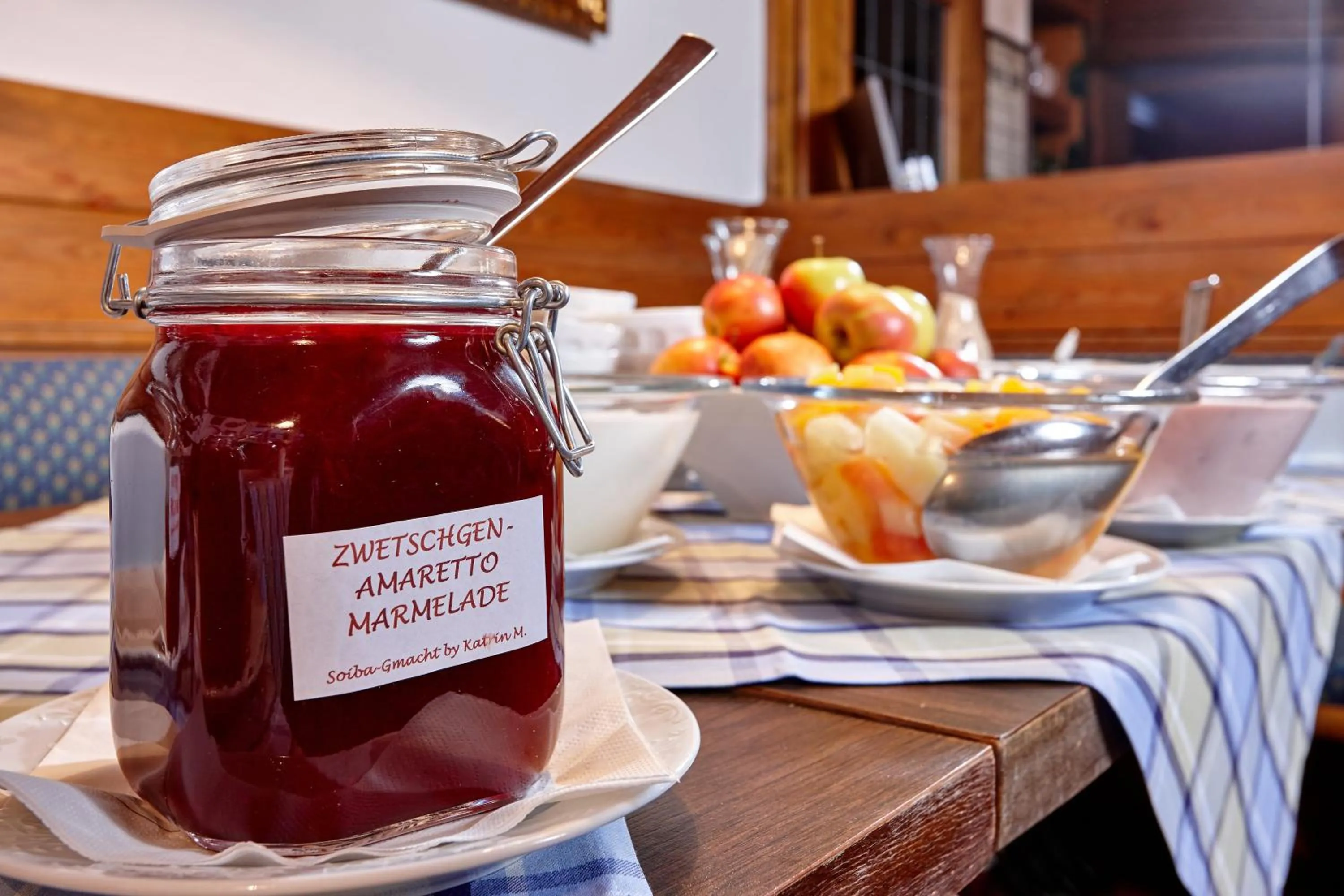 Continental breakfast in Olympiahaus