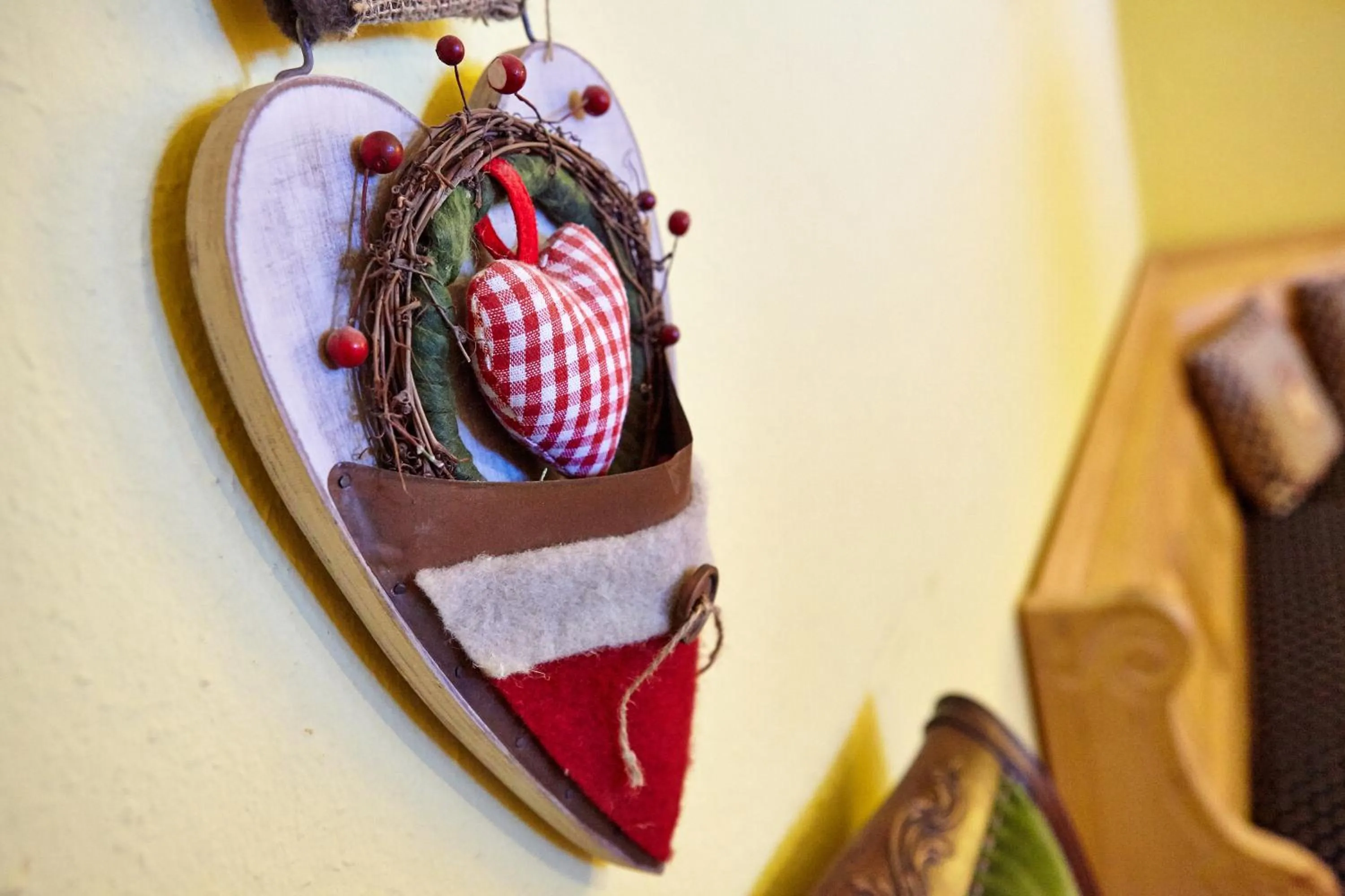 Decorative detail in Olympiahaus