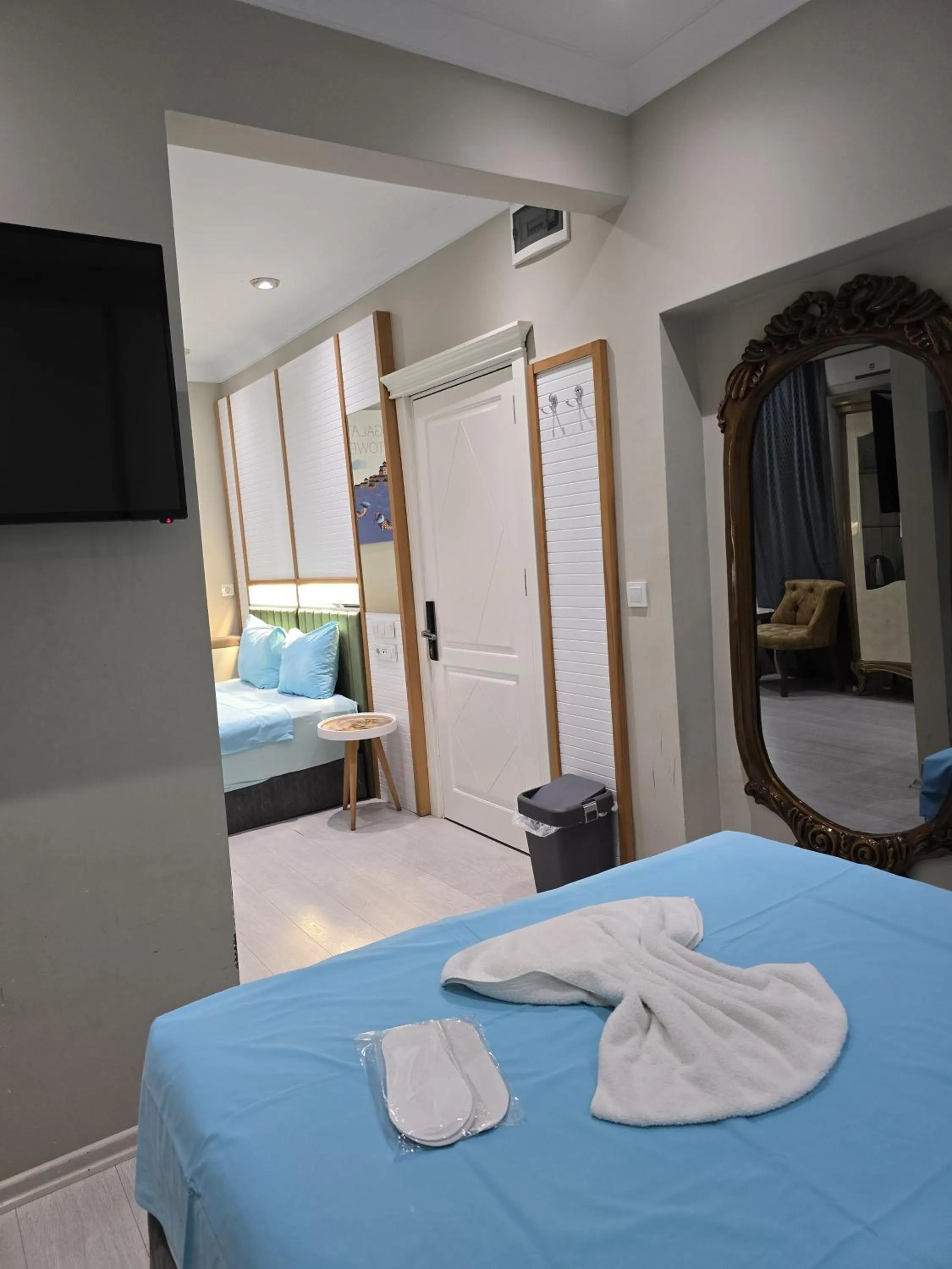 Bed in The Empress Theodora Hotel ll