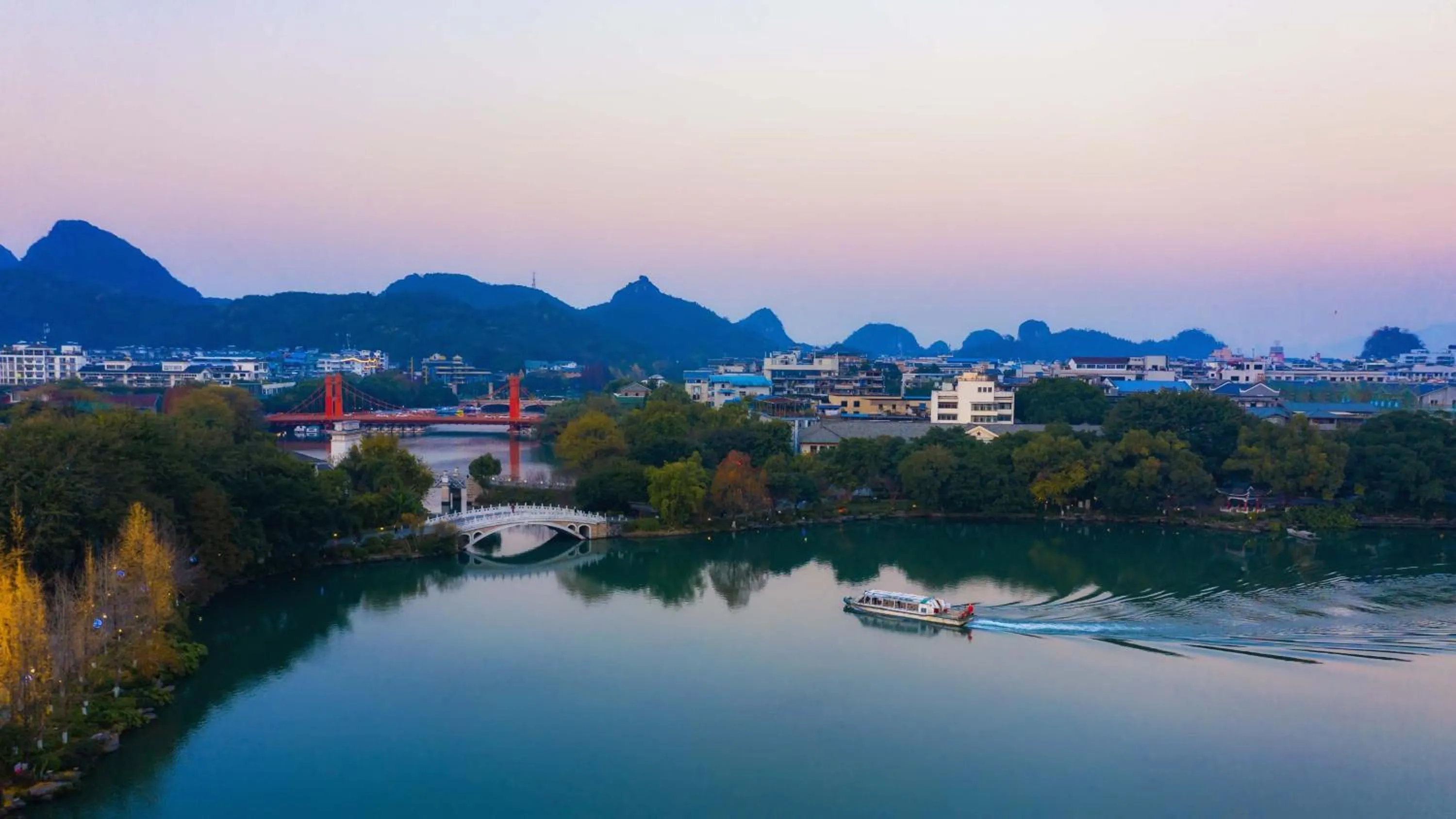Natural landscape in Aroma Tea House