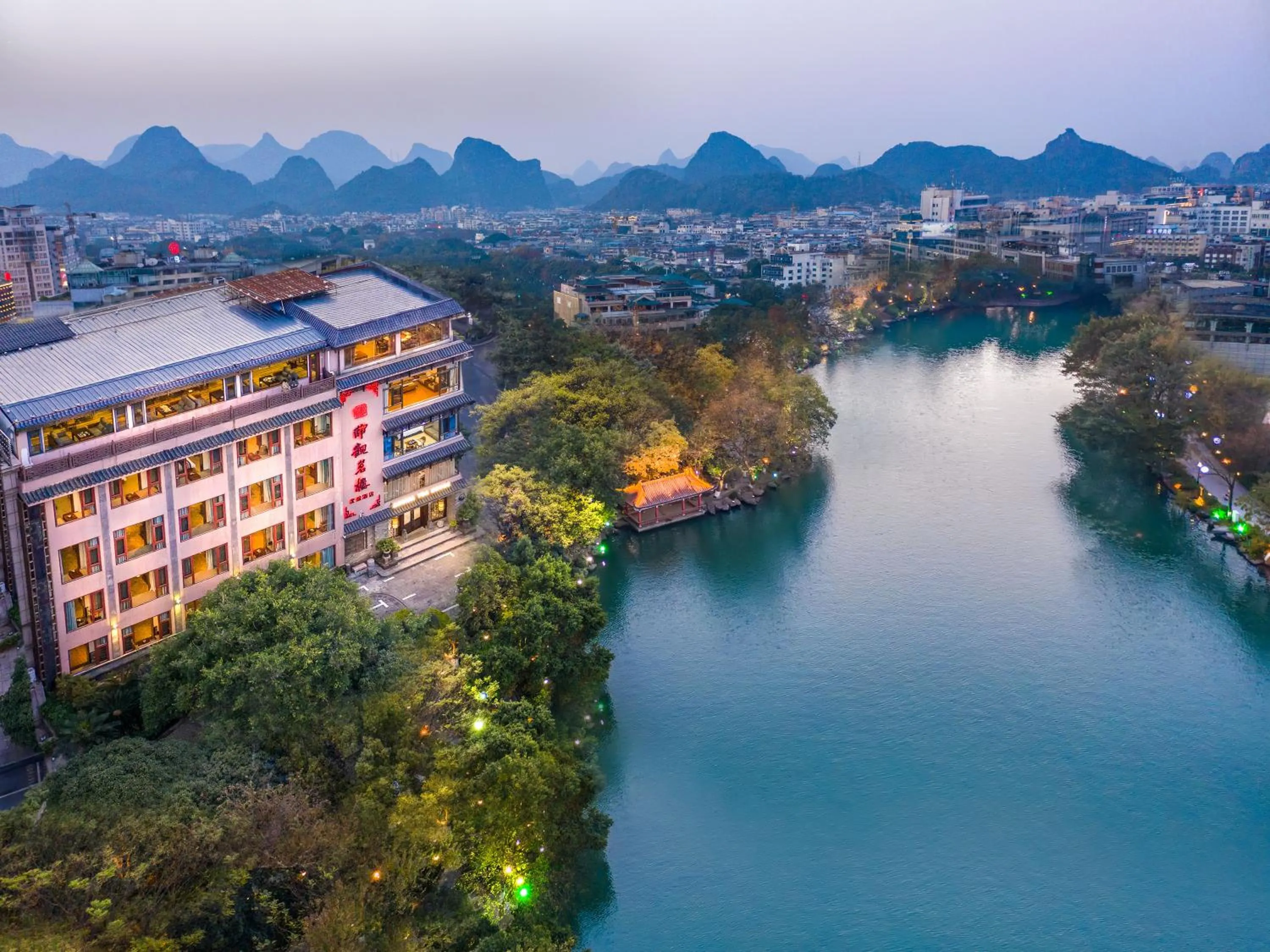 Bird's eye view in Aroma Tea House