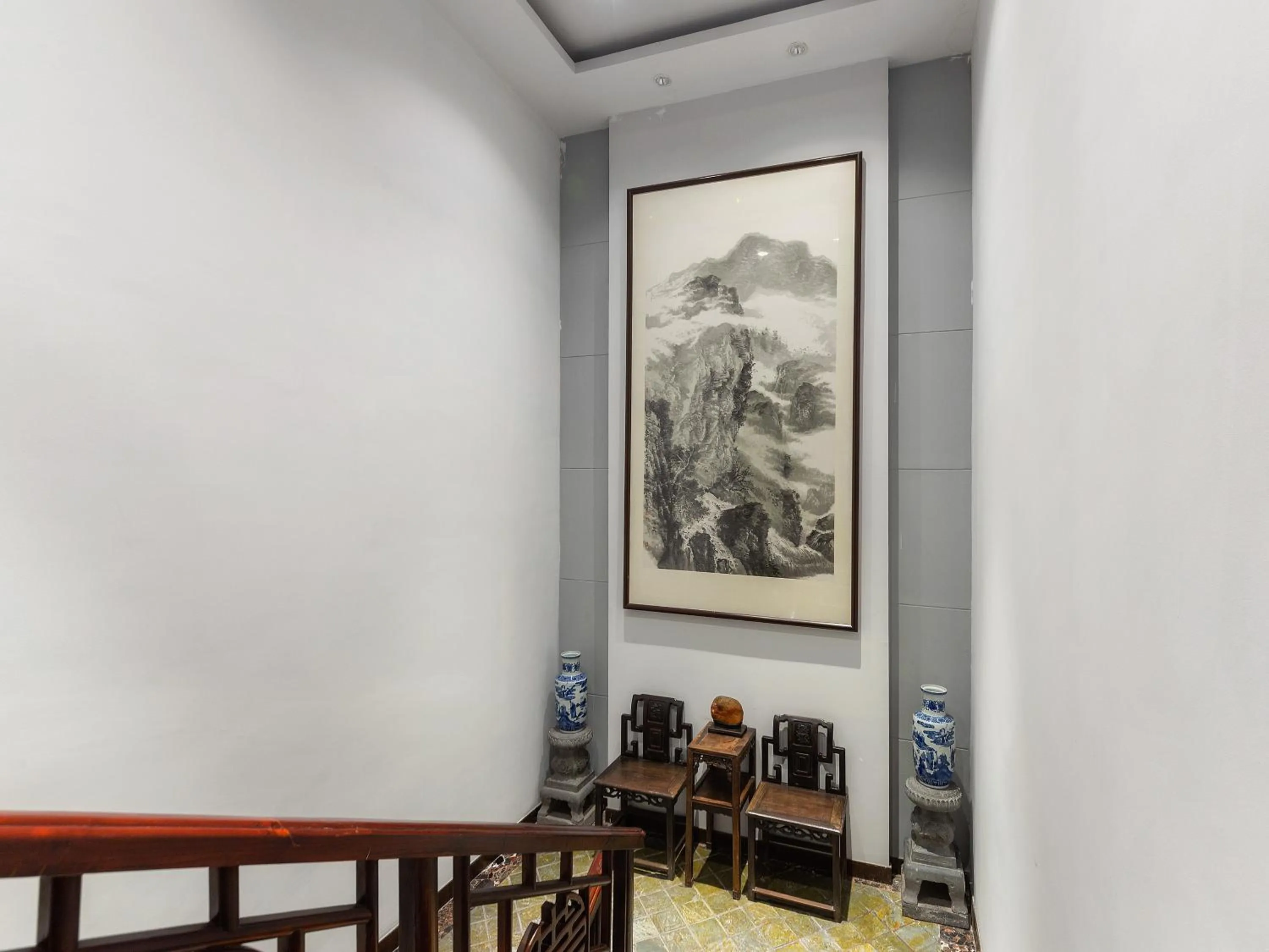 Decorative detail in Aroma Tea House