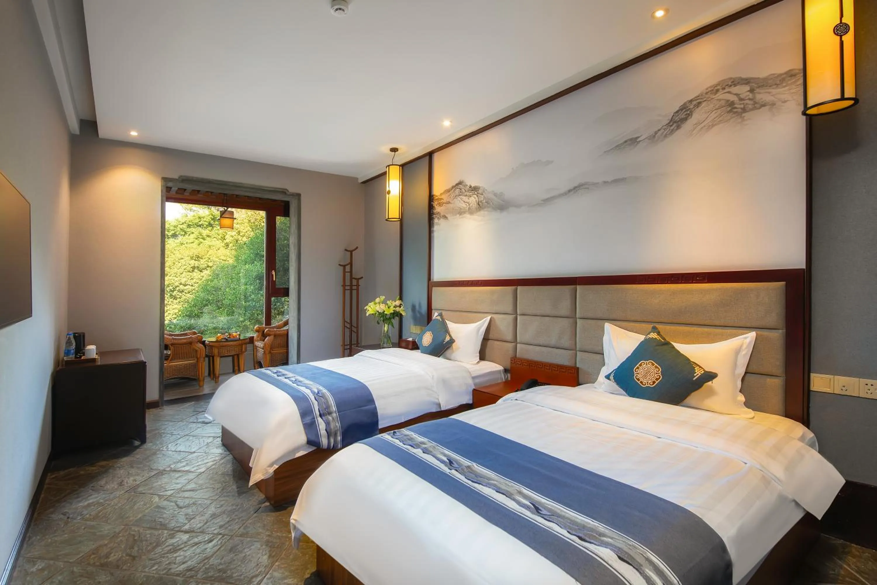 Photo of the whole room, Bed in Aroma Tea House