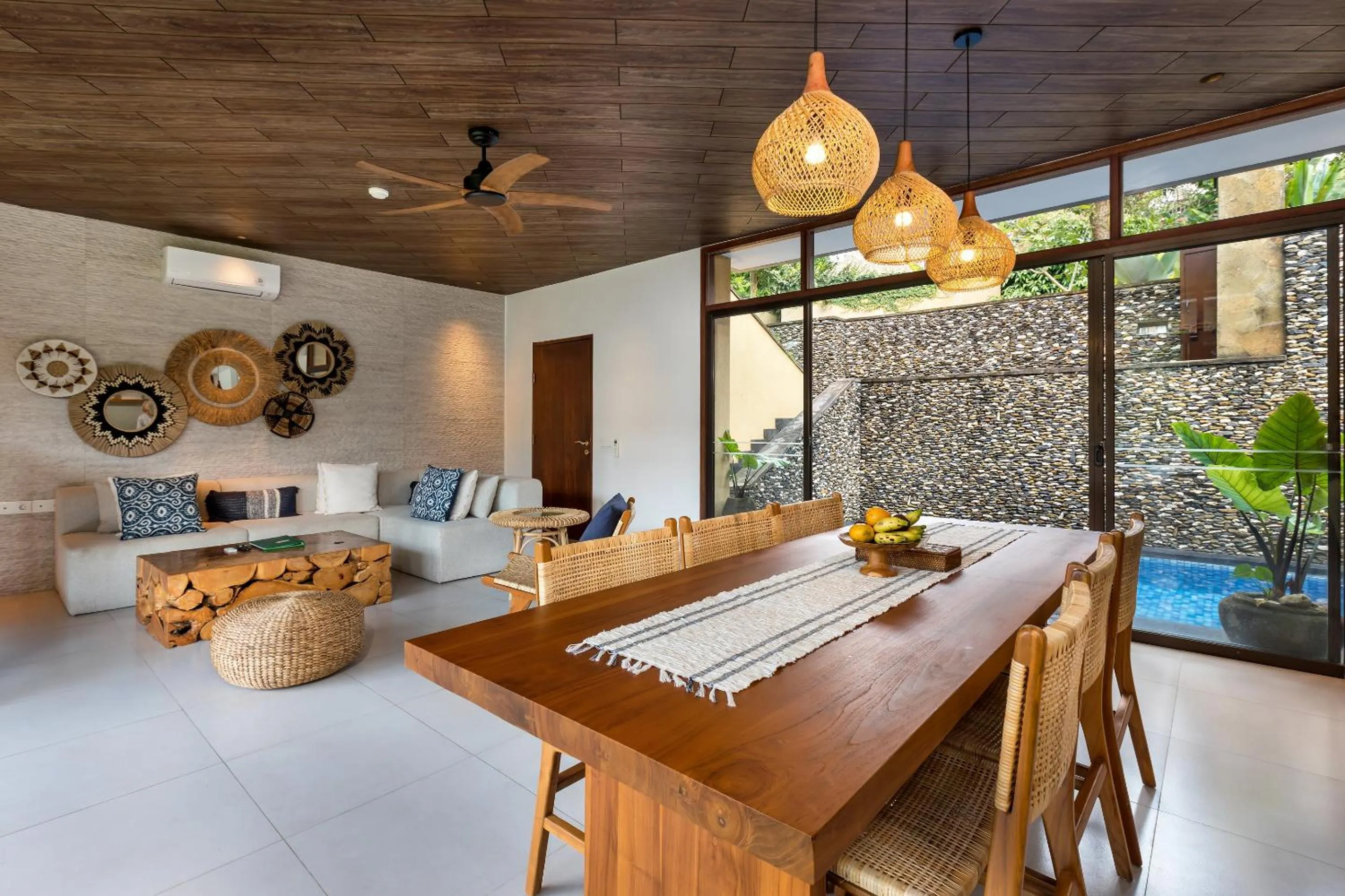 Living room in Ubud Green Resort Villas Powered by Archipelago