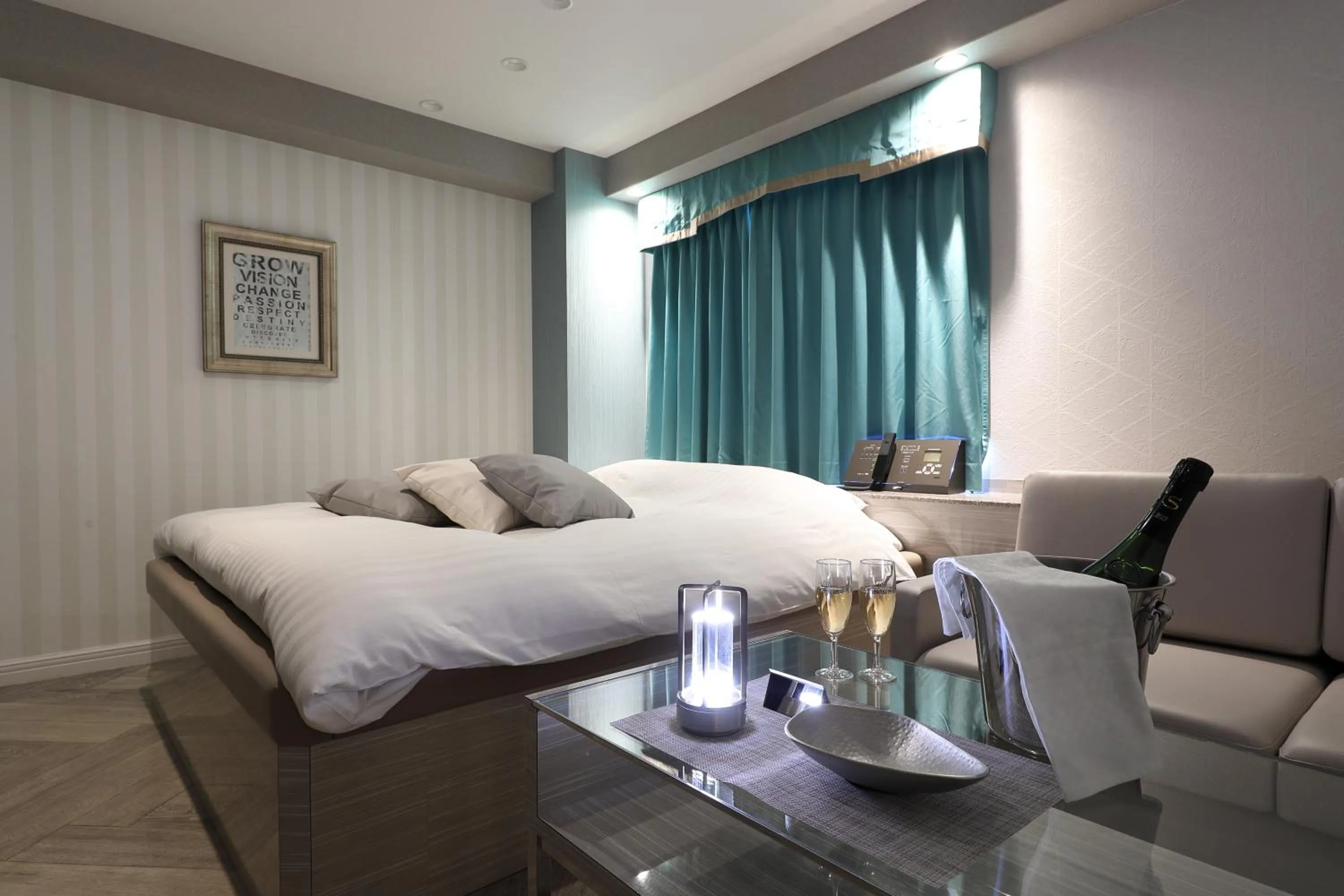 Photo of the whole room, Bed in Hotel Valentine Chiryu