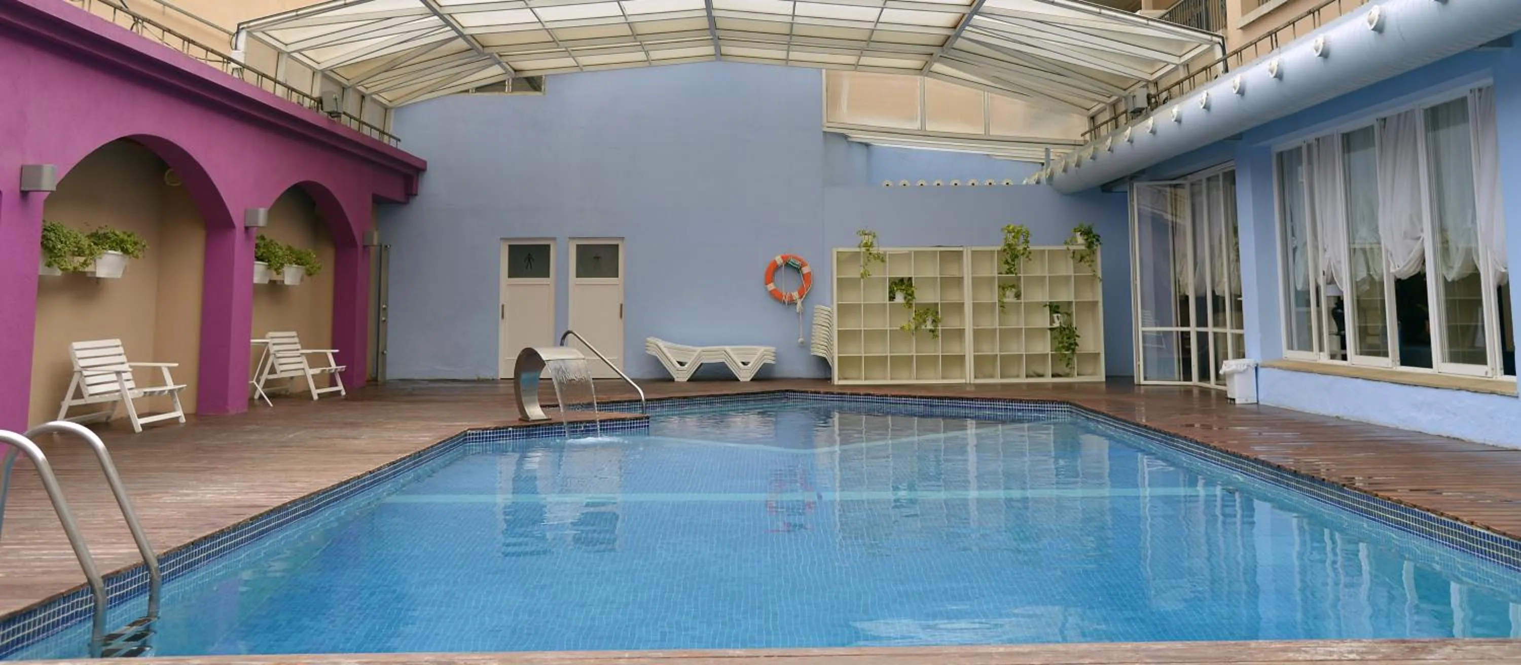 Swimming pool in Hotel Spa La Terrassa