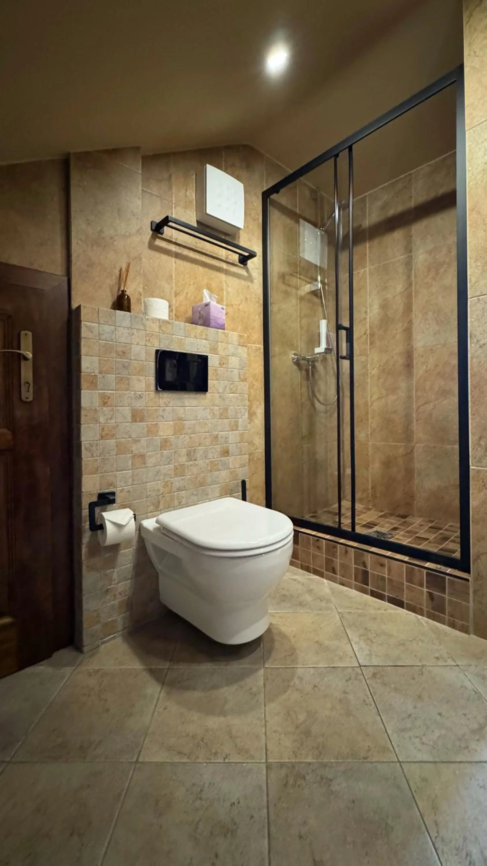 Shower in Villa Regia