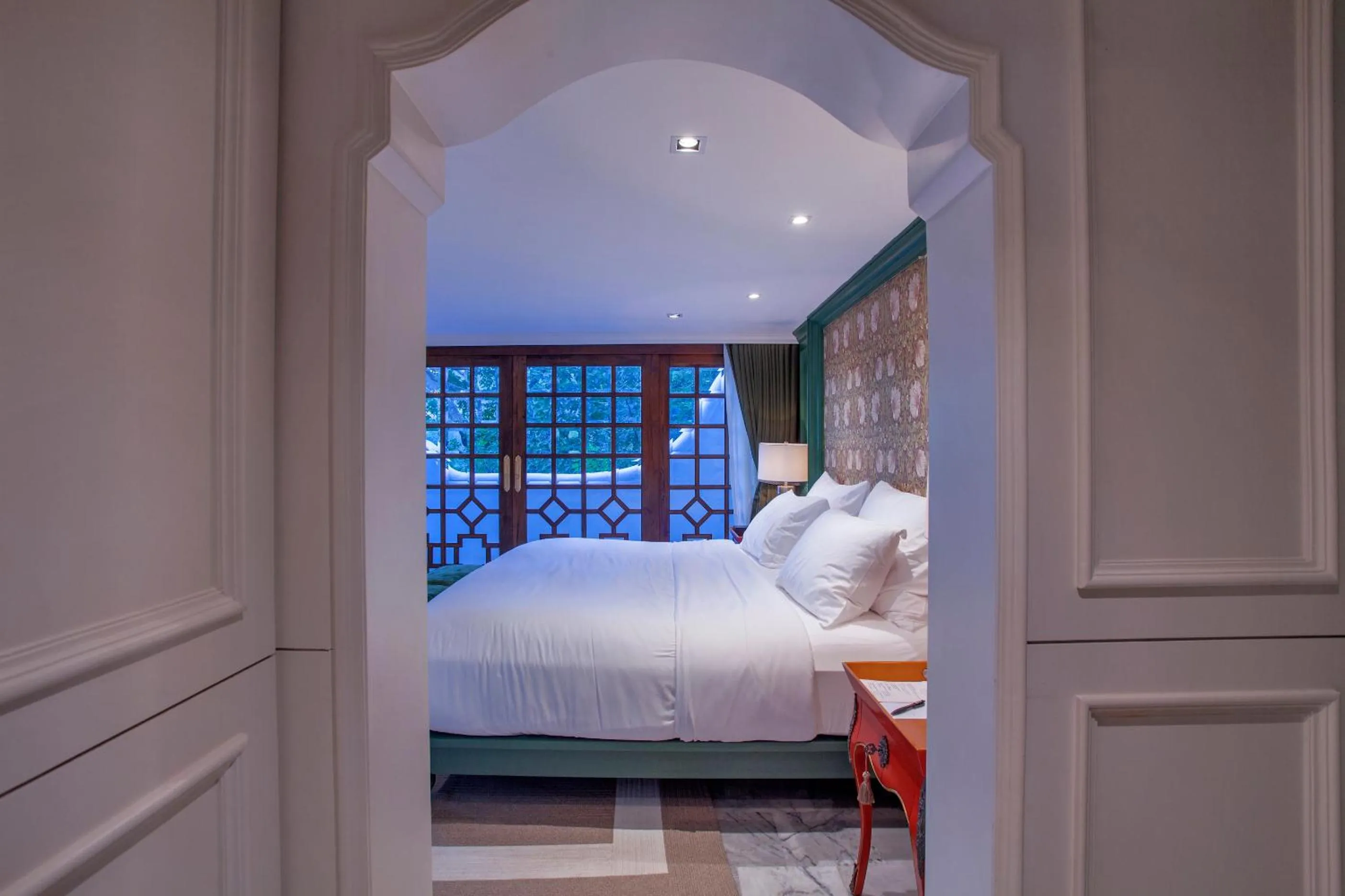 Bed in Chantra Khiri Chalet Chiang Mai