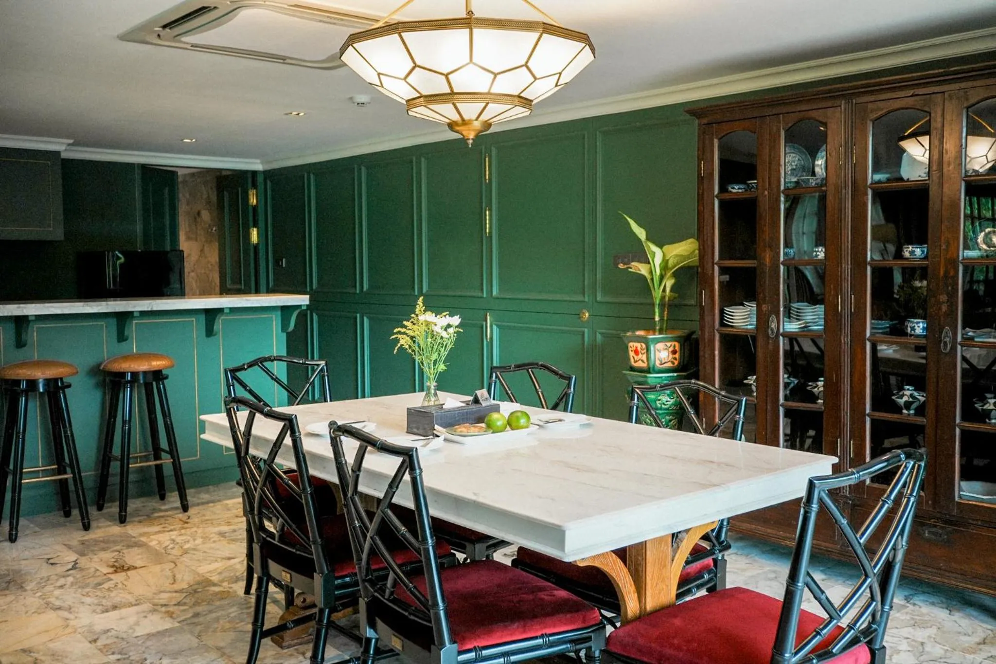 Dining area in Chantra Khiri Chalet Chiang Mai