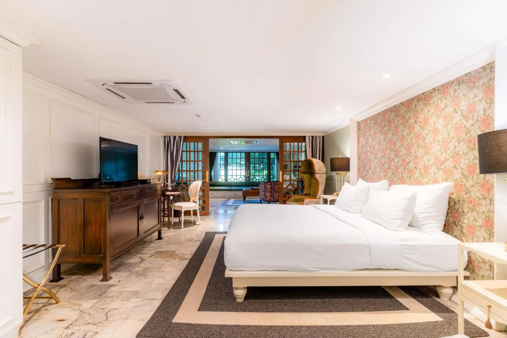 Bed in Chantra Khiri Chalet Chiang Mai