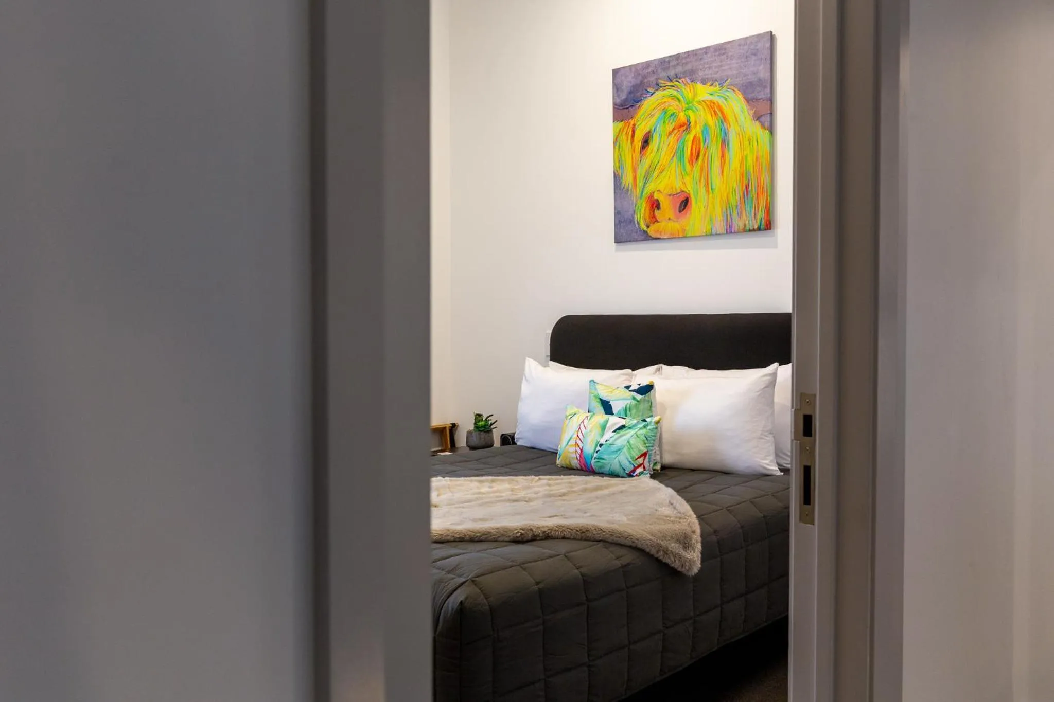 Bed in Talisman Hotel & Restaurant