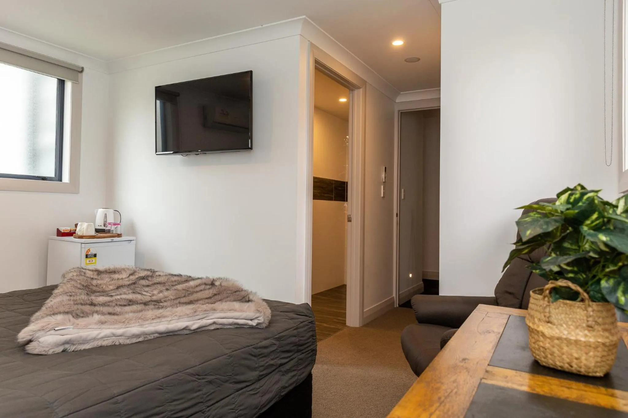 Bed in Talisman Hotel & Restaurant