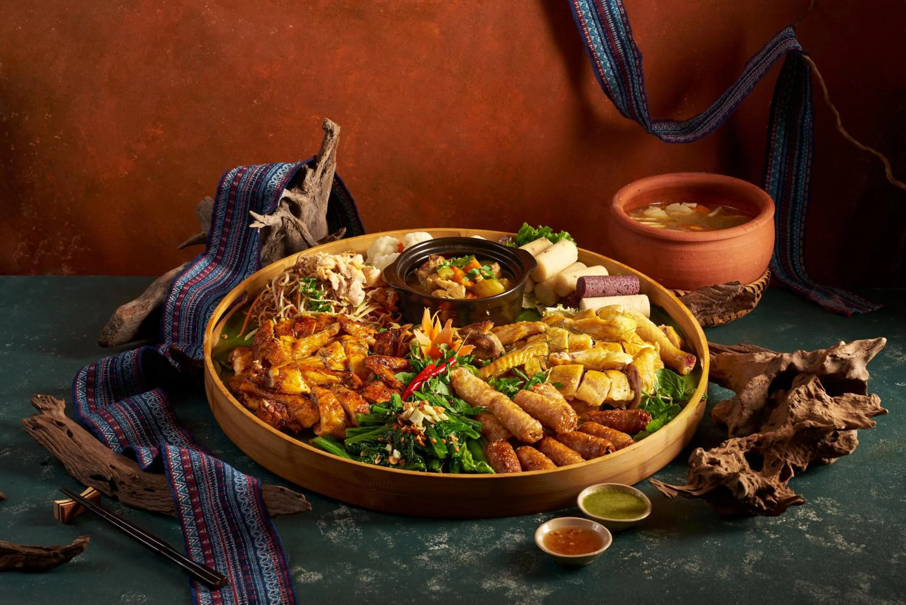 Food and drinks in Mai Chau Hideaway Lake Resort