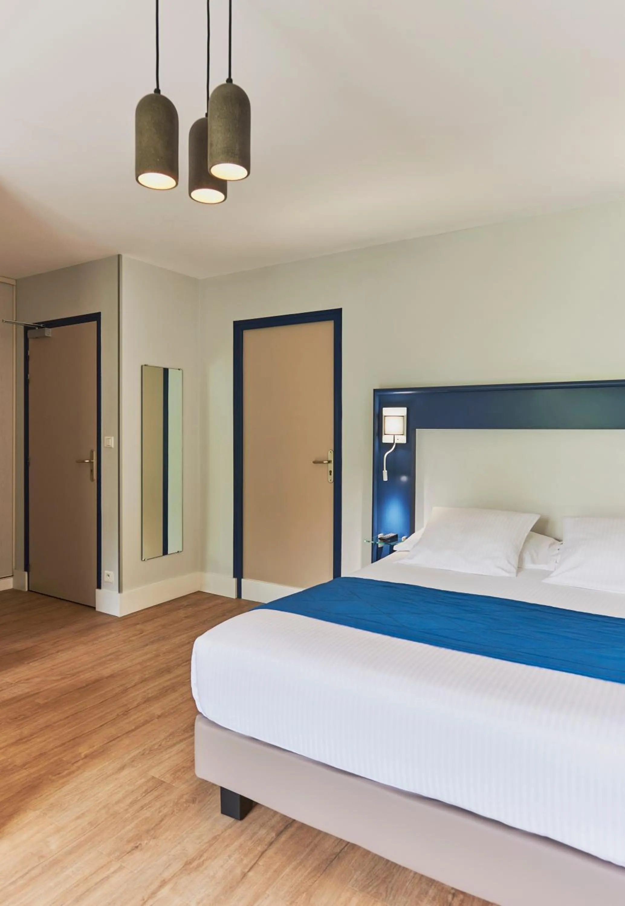 Bed in Hotel Spa Les Saules