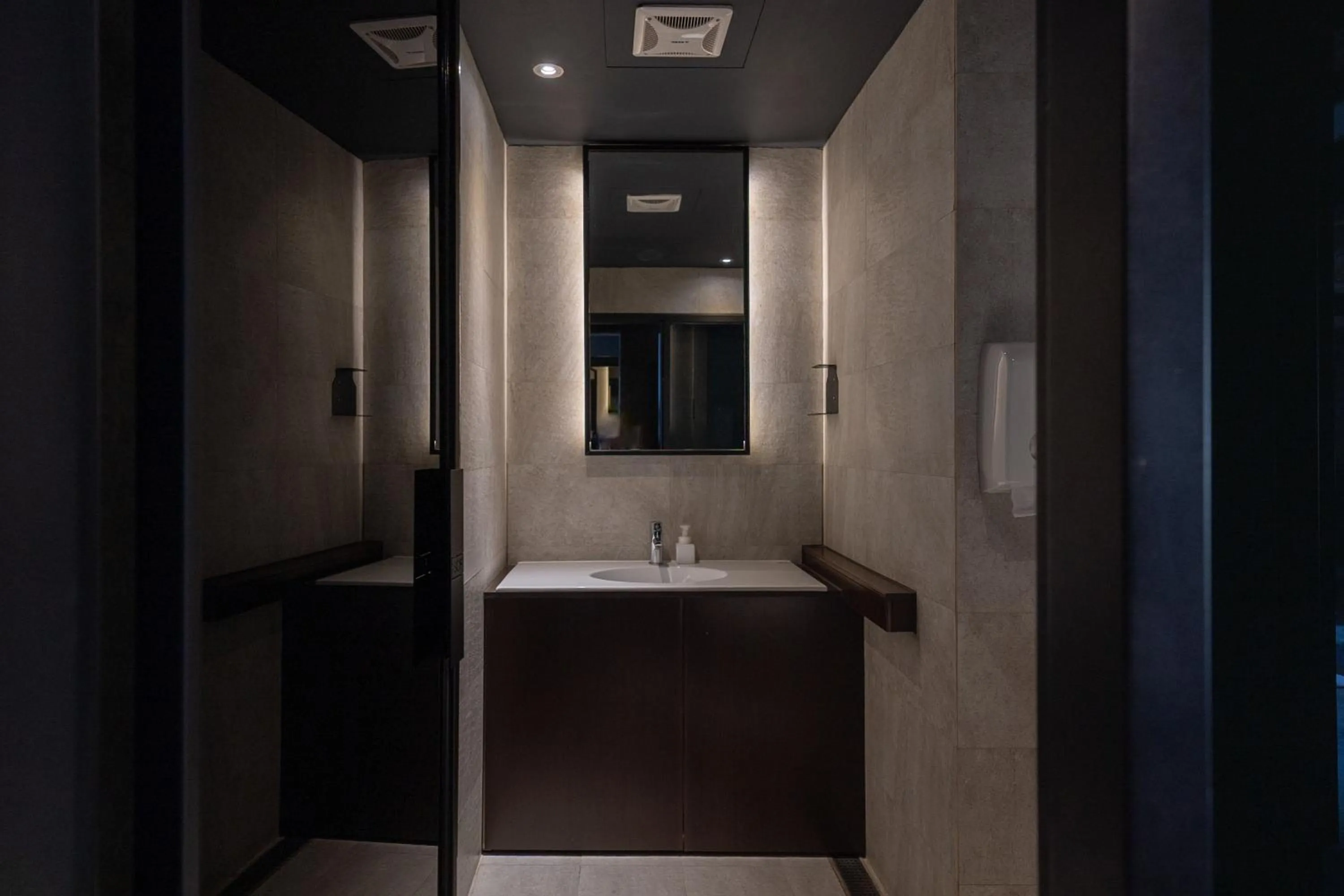 Bathroom in SOF Hotel