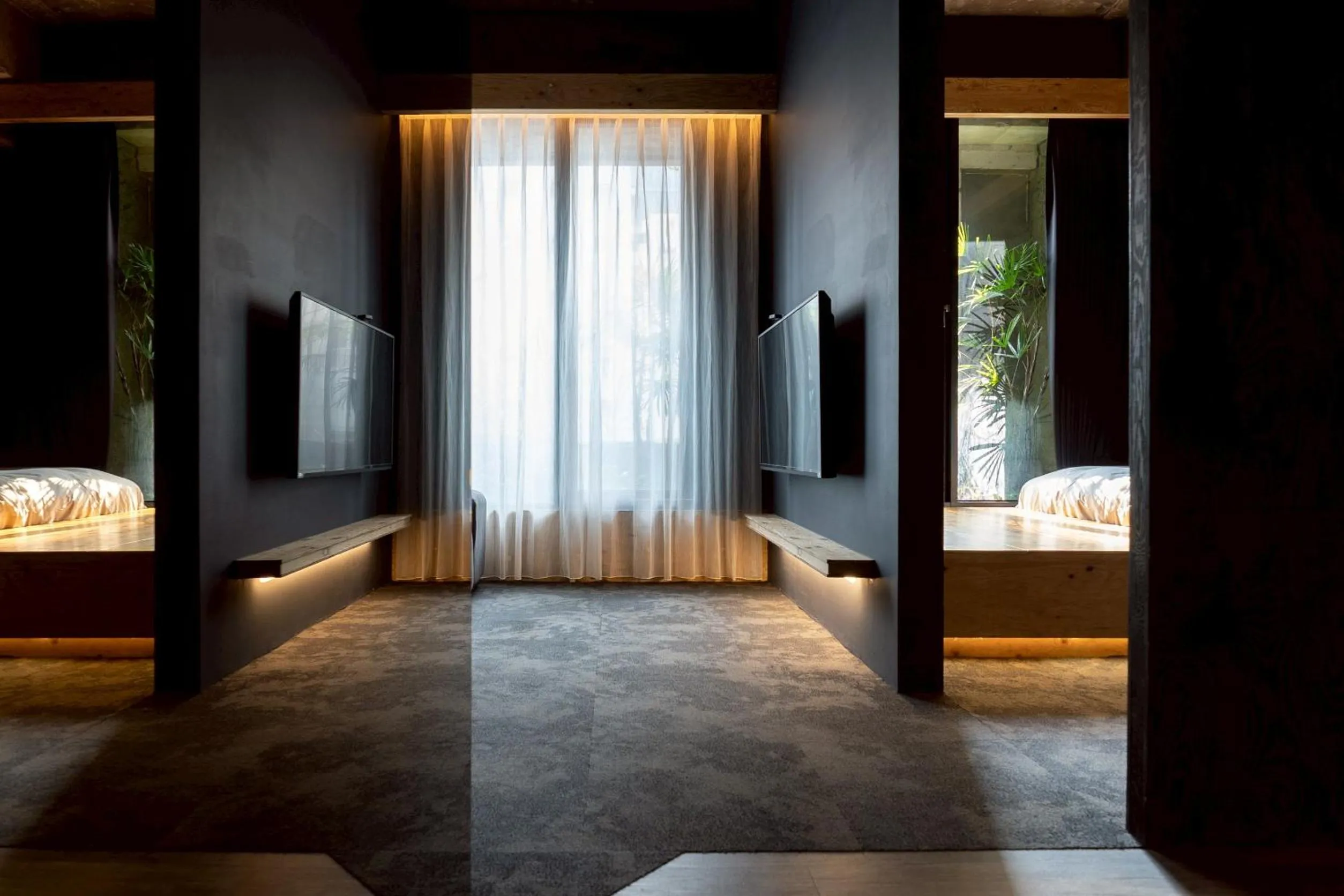 Photo of the whole room, Bed in SOF Hotel