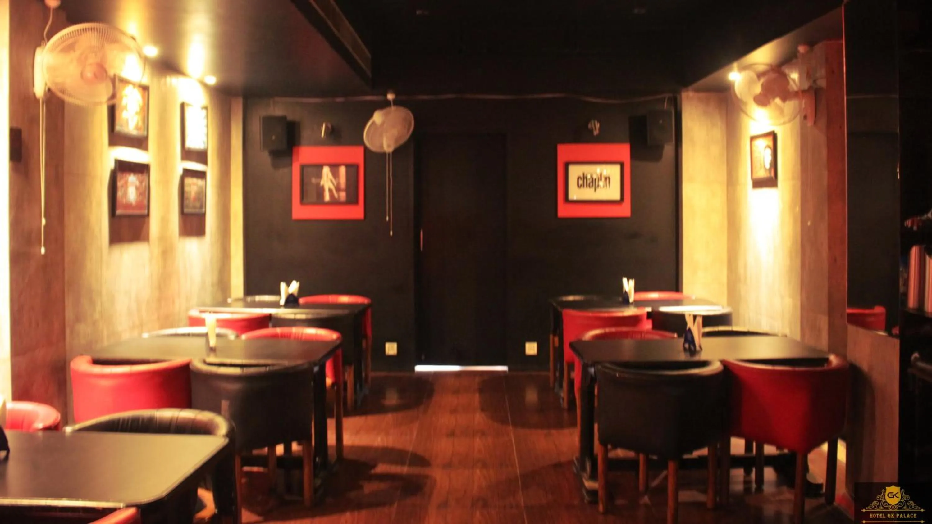 GK PALACE Pure VEG Hotel