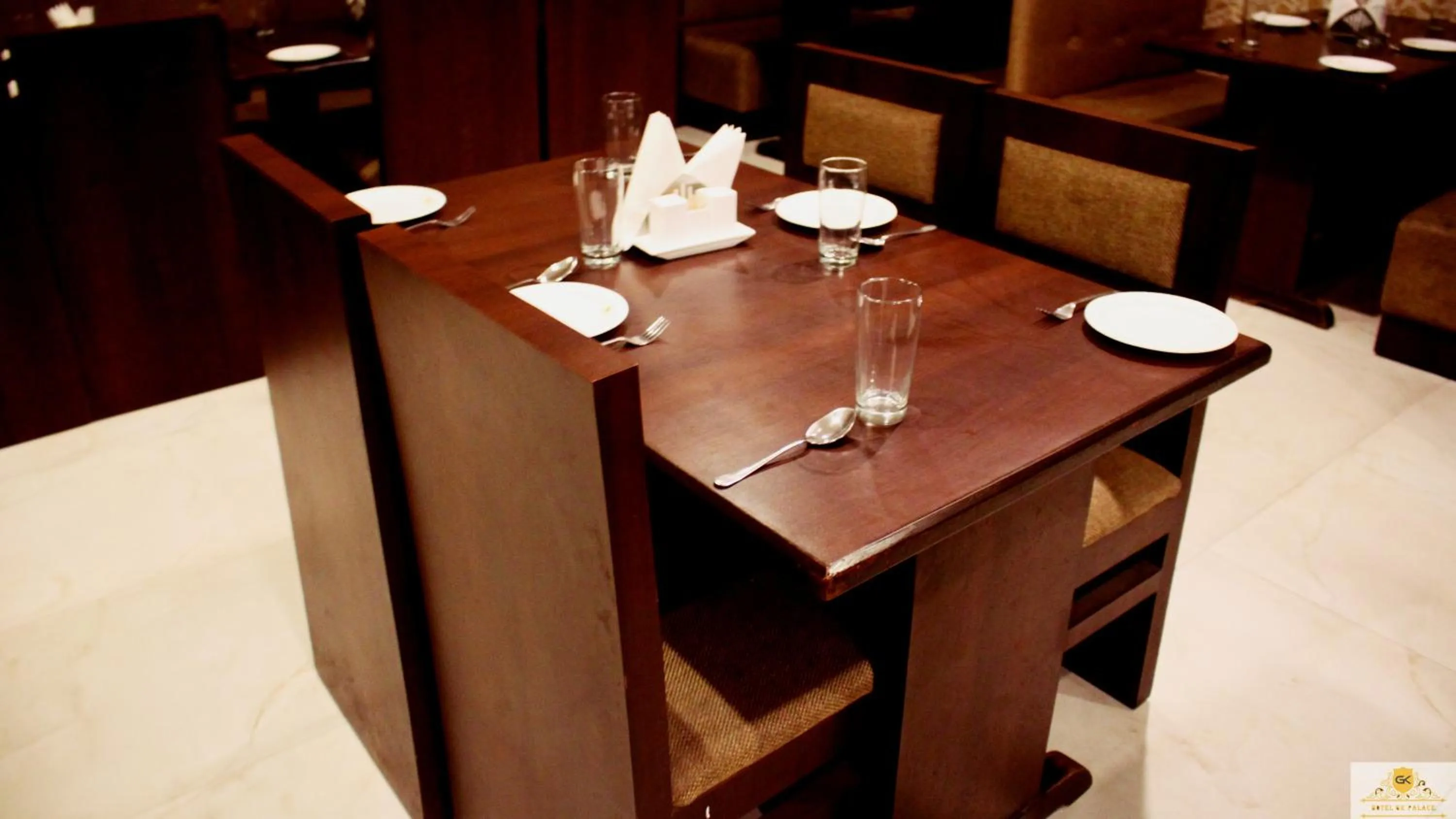 GK PALACE Pure VEG Hotel