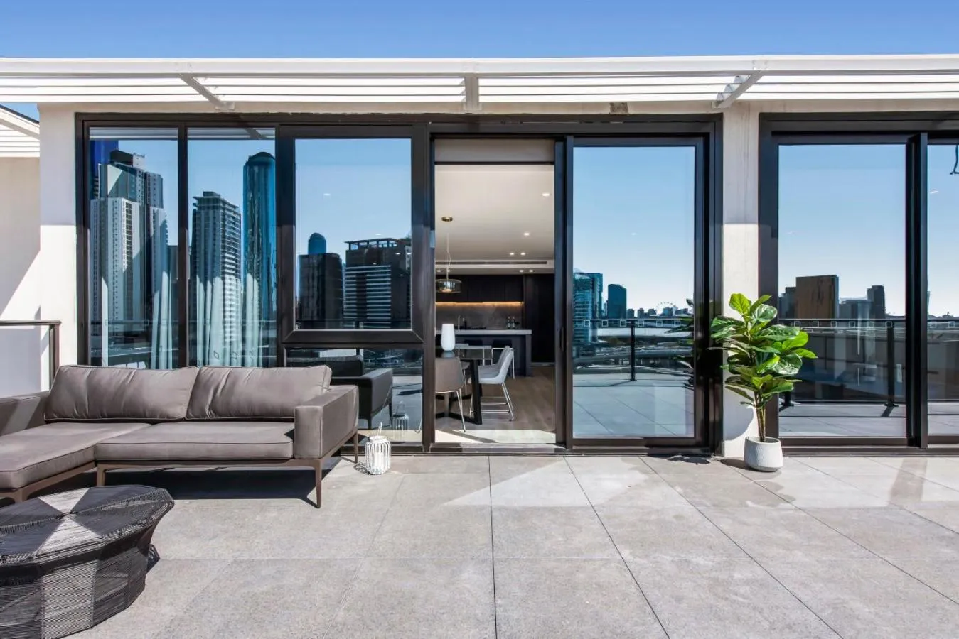 Balcony/Terrace in Melbourne City Apartments - Teri