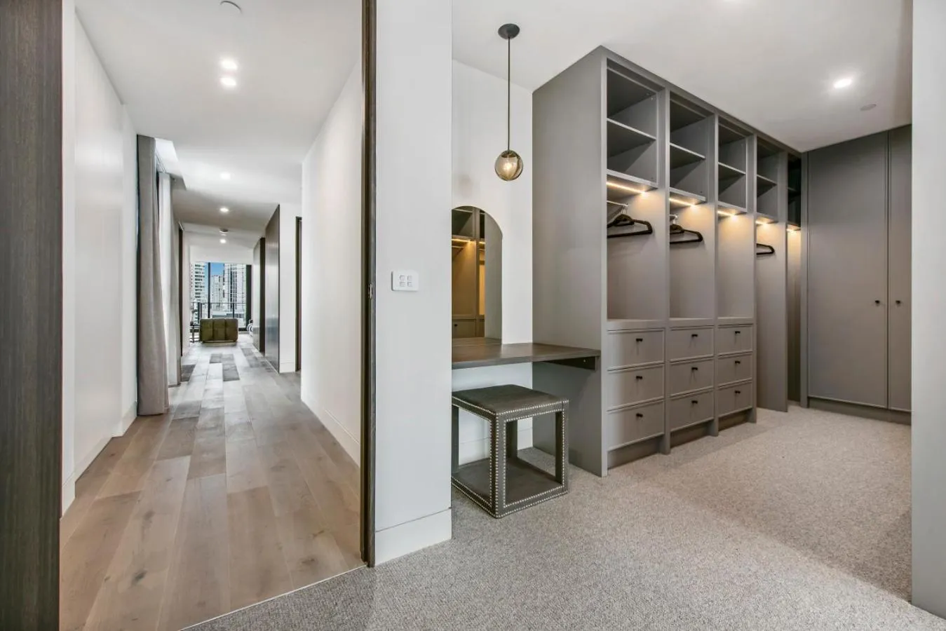 Bedroom in Melbourne City Apartments - Teri