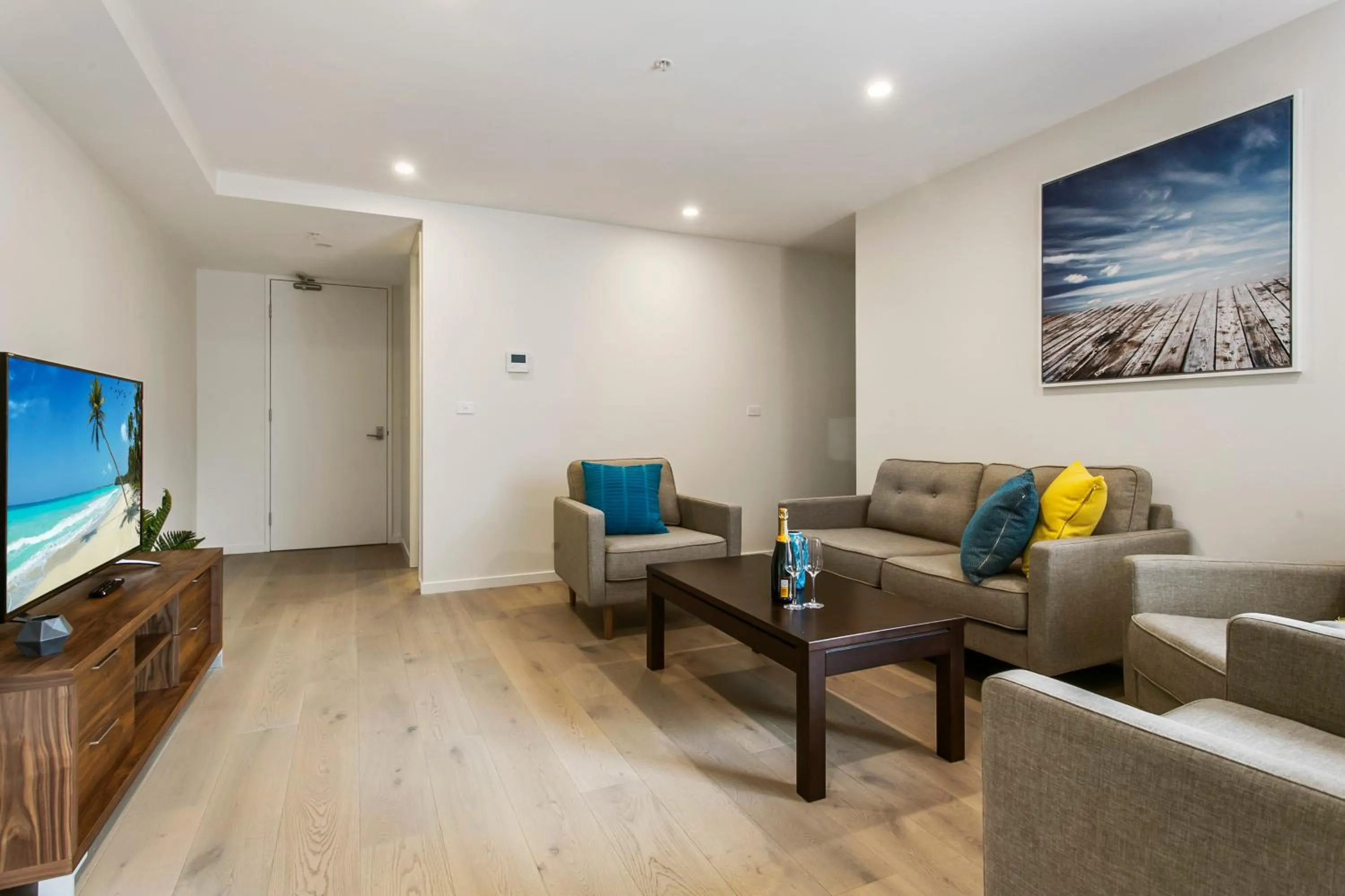 Living room in Melbourne City Apartments - Teri