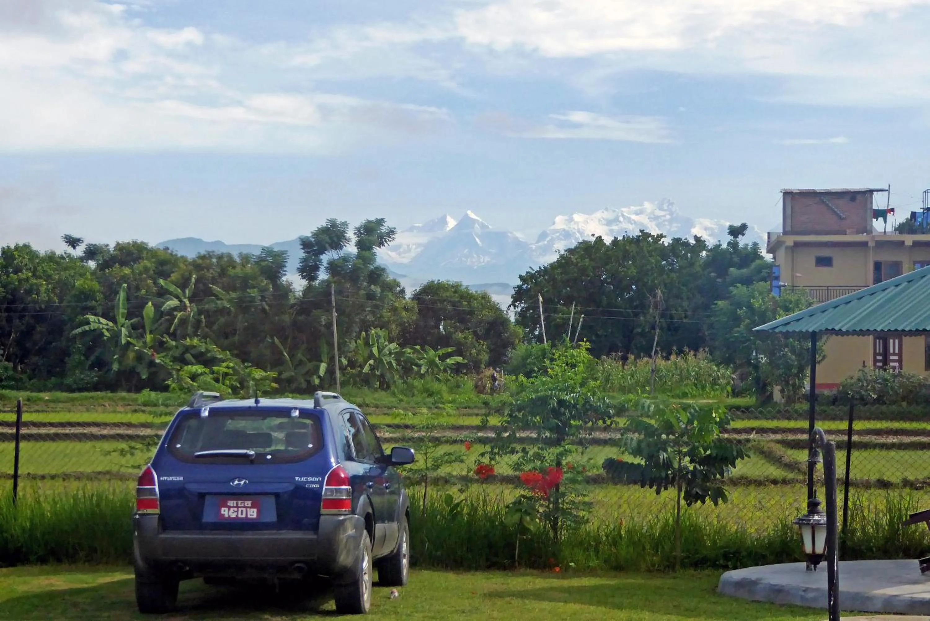 Mountain view in Tharu Mahal
