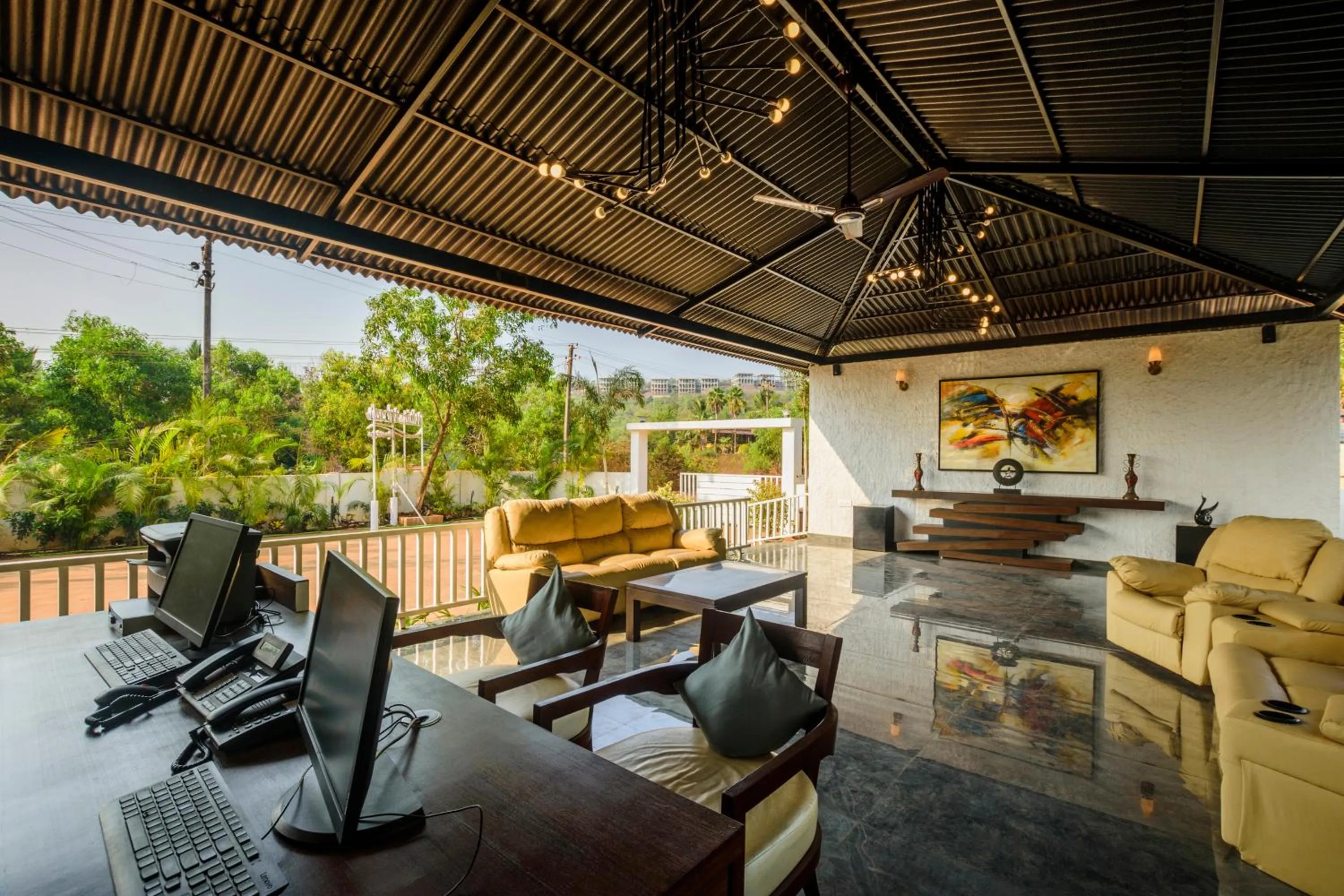 Lobby or reception in White Wood Resort By Stone Wood Hotels