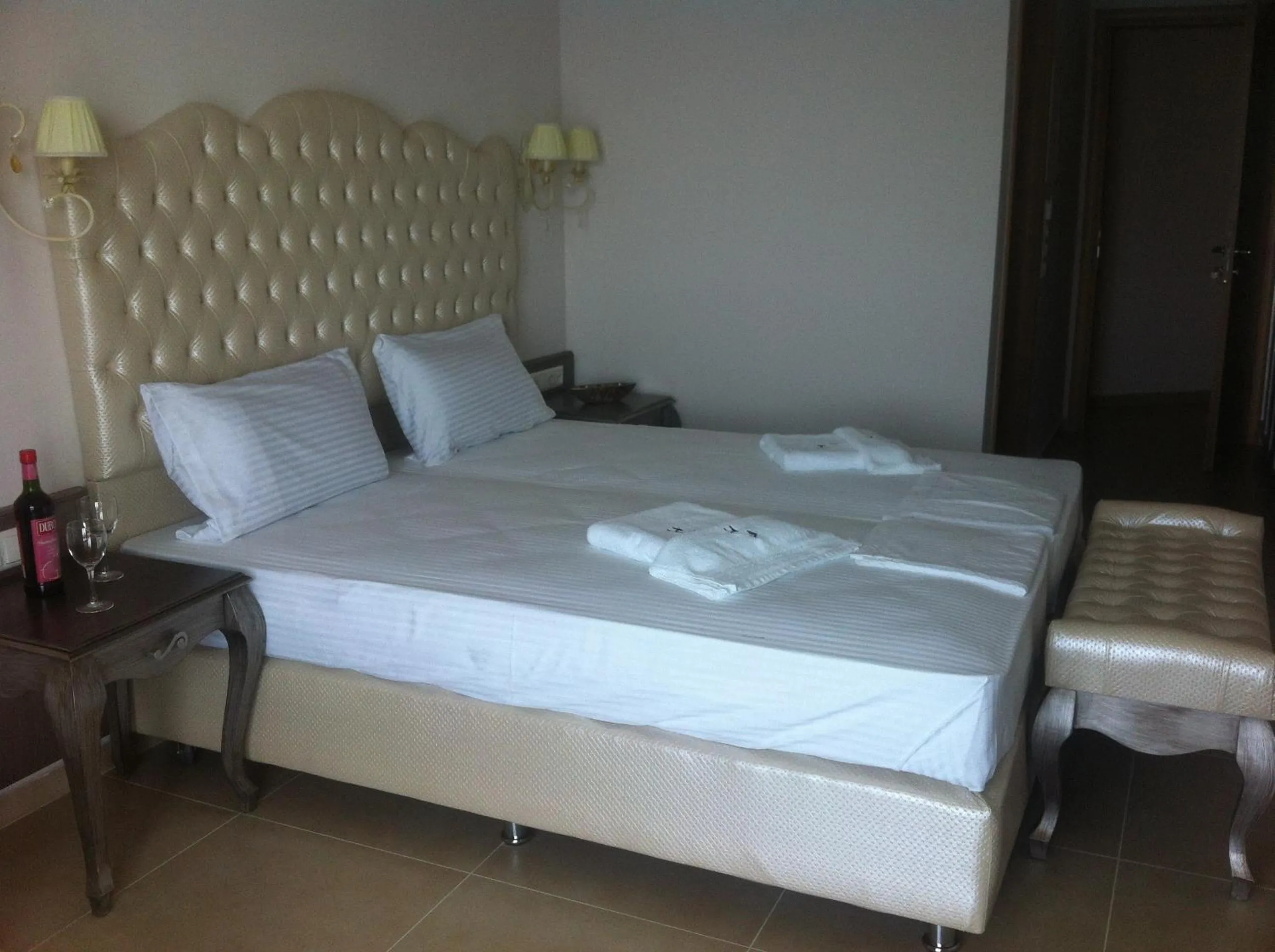 Photo of the whole room in Palatino Hotel