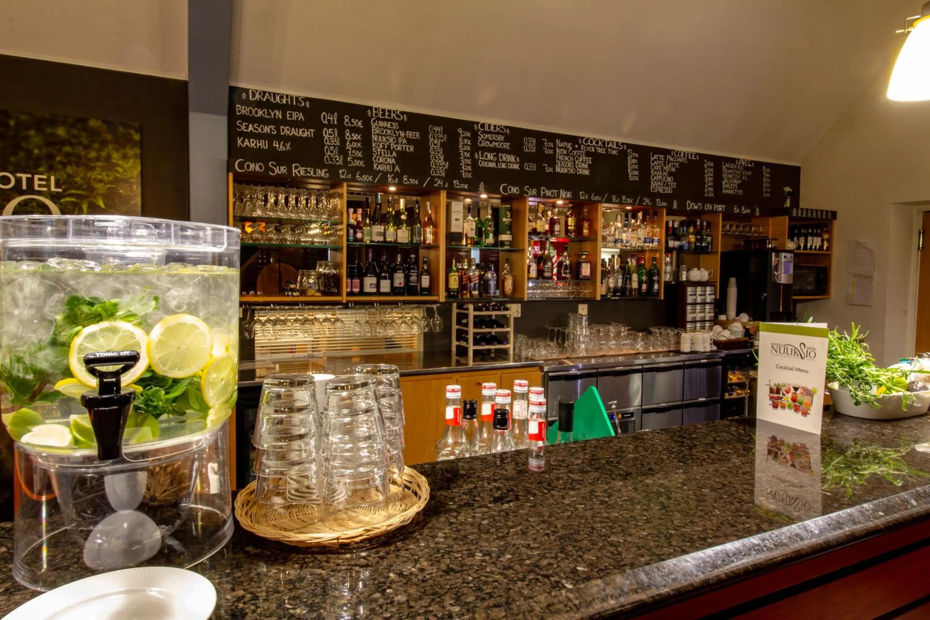 Lounge or bar in Hotel Nuuksio - Conferences and events