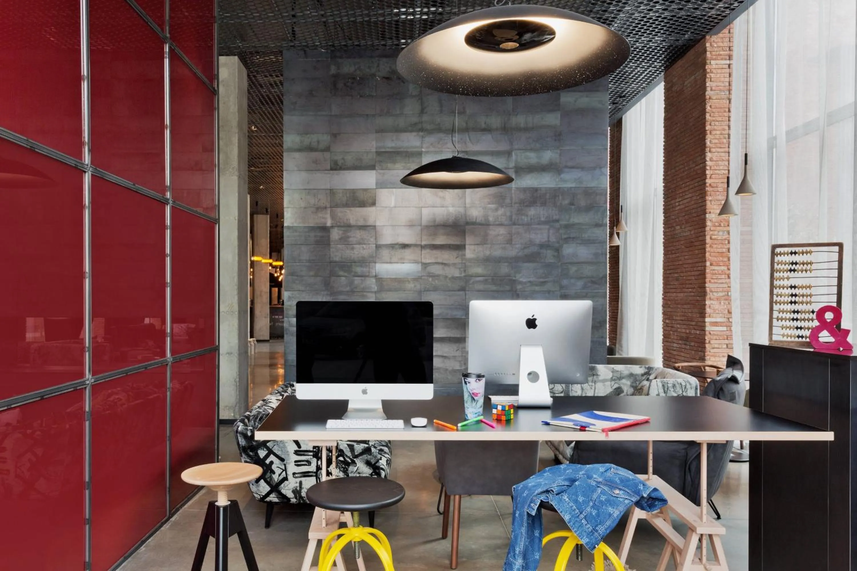 Living room in Moxy Tbilisi