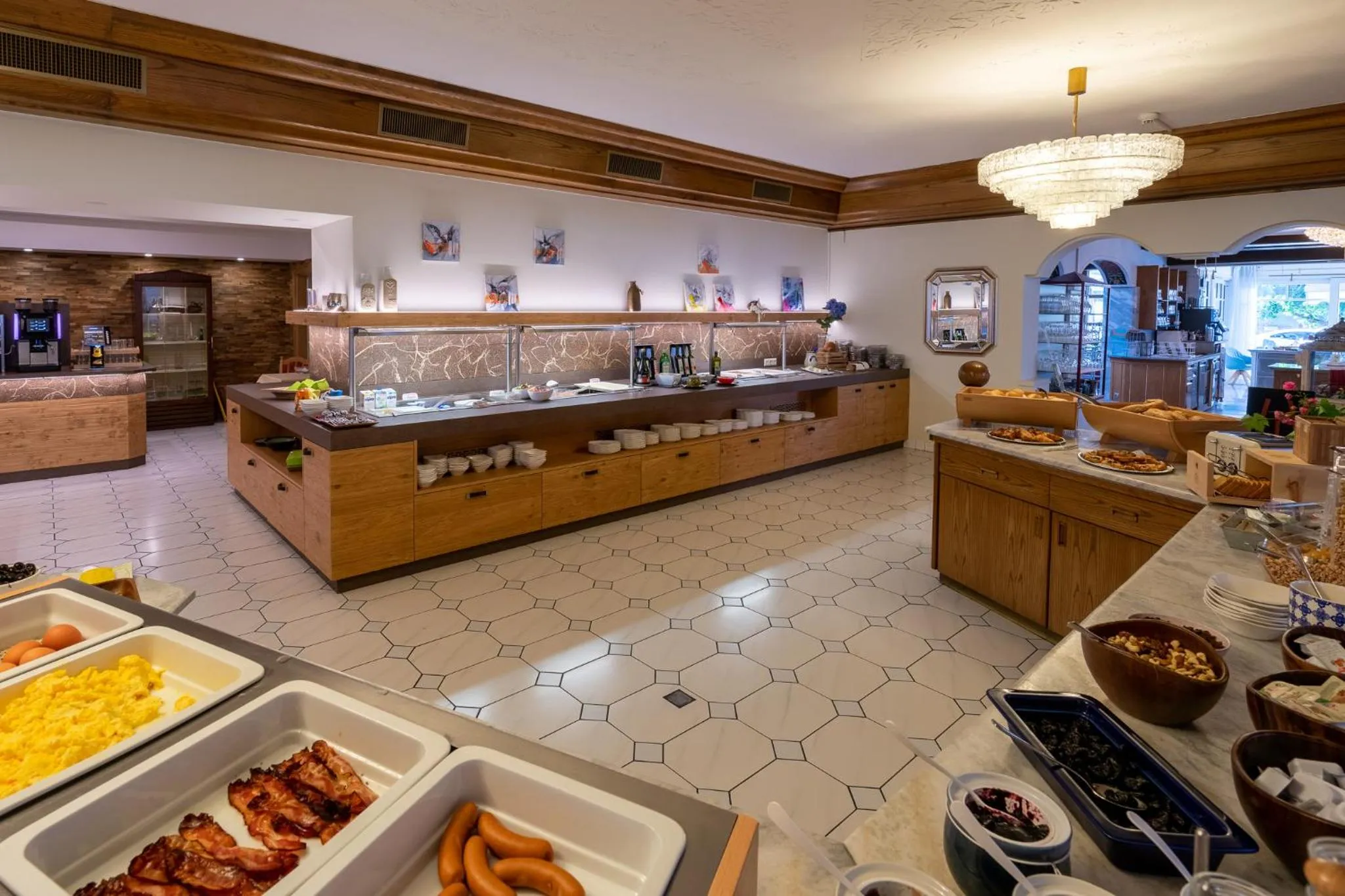 Restaurant/places to eat in Hotel Alexanderhof