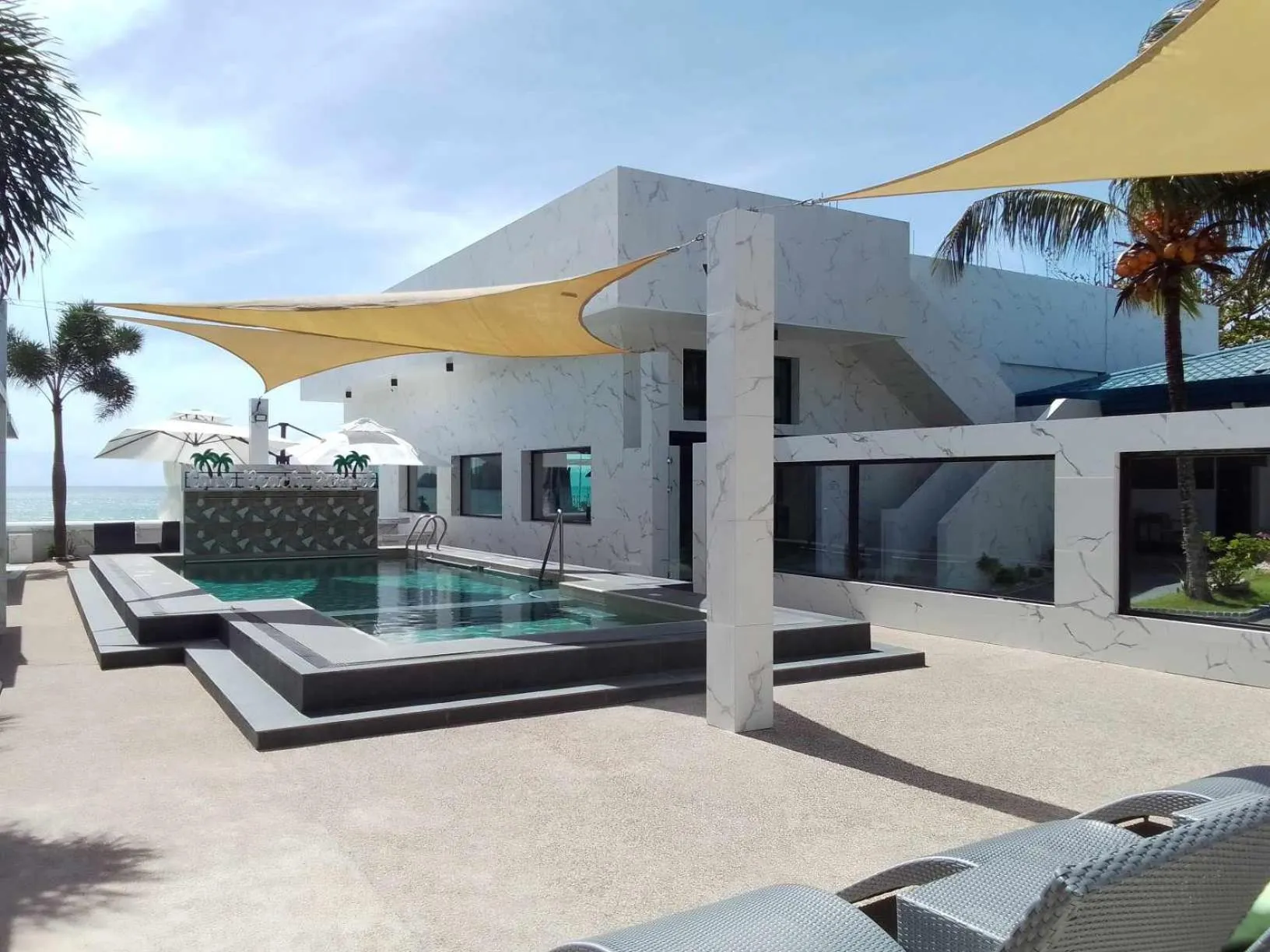 Property building in Cave Beach Resort - Boutique Accomodation